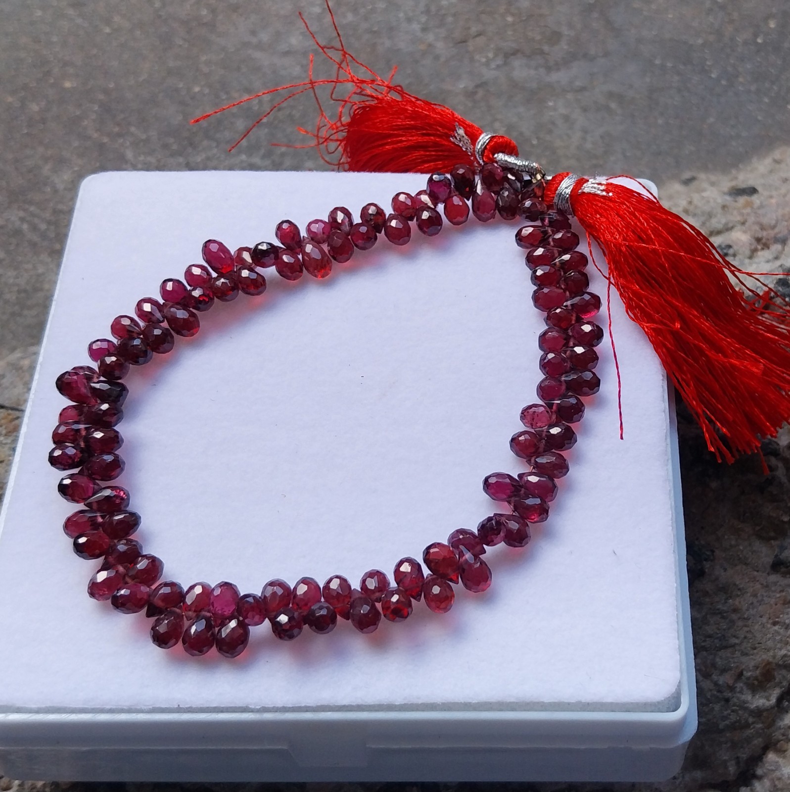 75 Ct 3.5×5 to 3.5×6 MM Natural Purple Pink Rhodolite Cut Drops 8 inch Beads