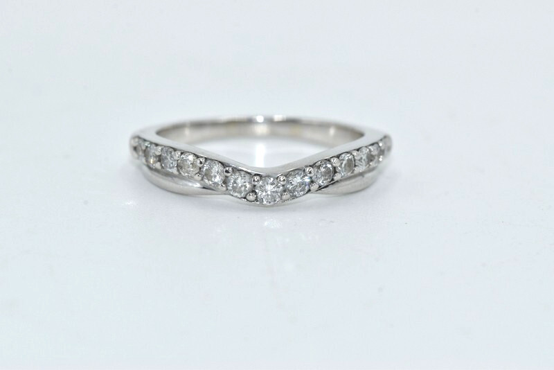 14k White Gold .42 CTW Diamond Contour Curved Wedding Anniversary Band Size 7