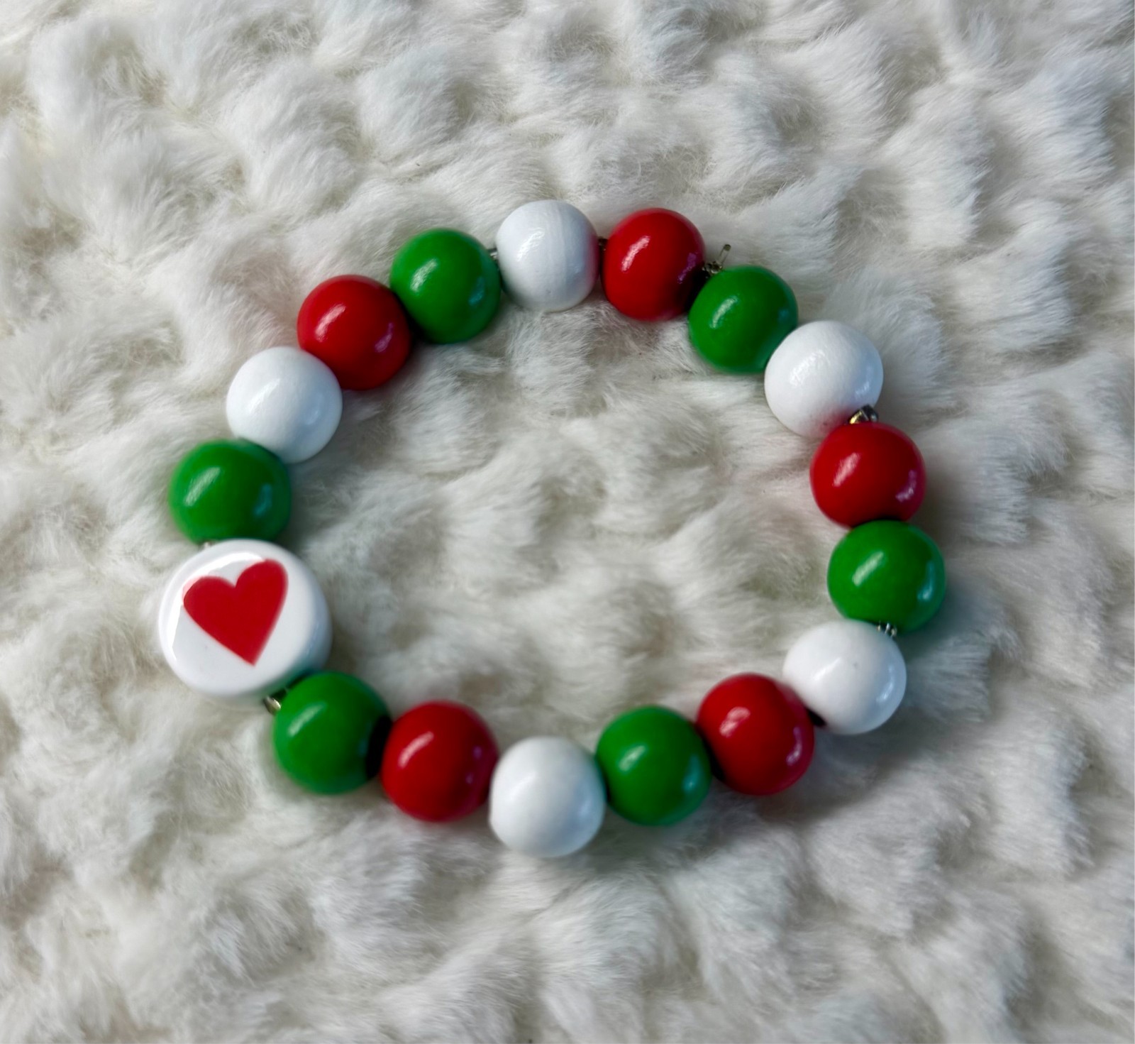 Handmade Red/Green/White Heart Beaded Stretch Bracelet- Women’s Xtra Small
