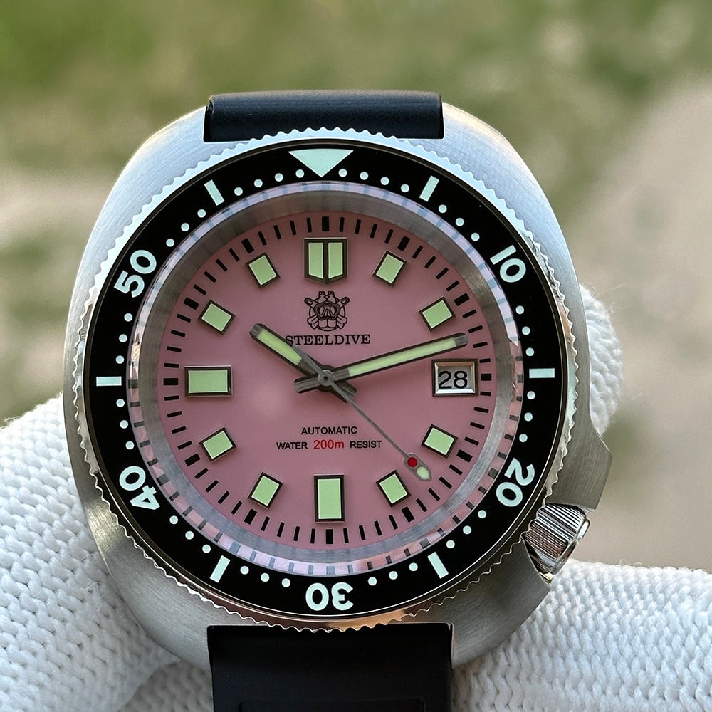 STEELDIVE SD1974 Mens 43.8mm 200M Automatic Dive Watch NH35 Steel Pink
