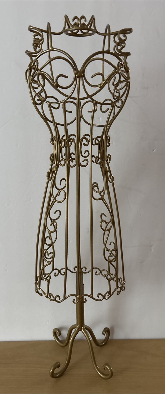 Gold Mannequin Coated Wire Intricate Details Hat Or Jewelry Display 21”H