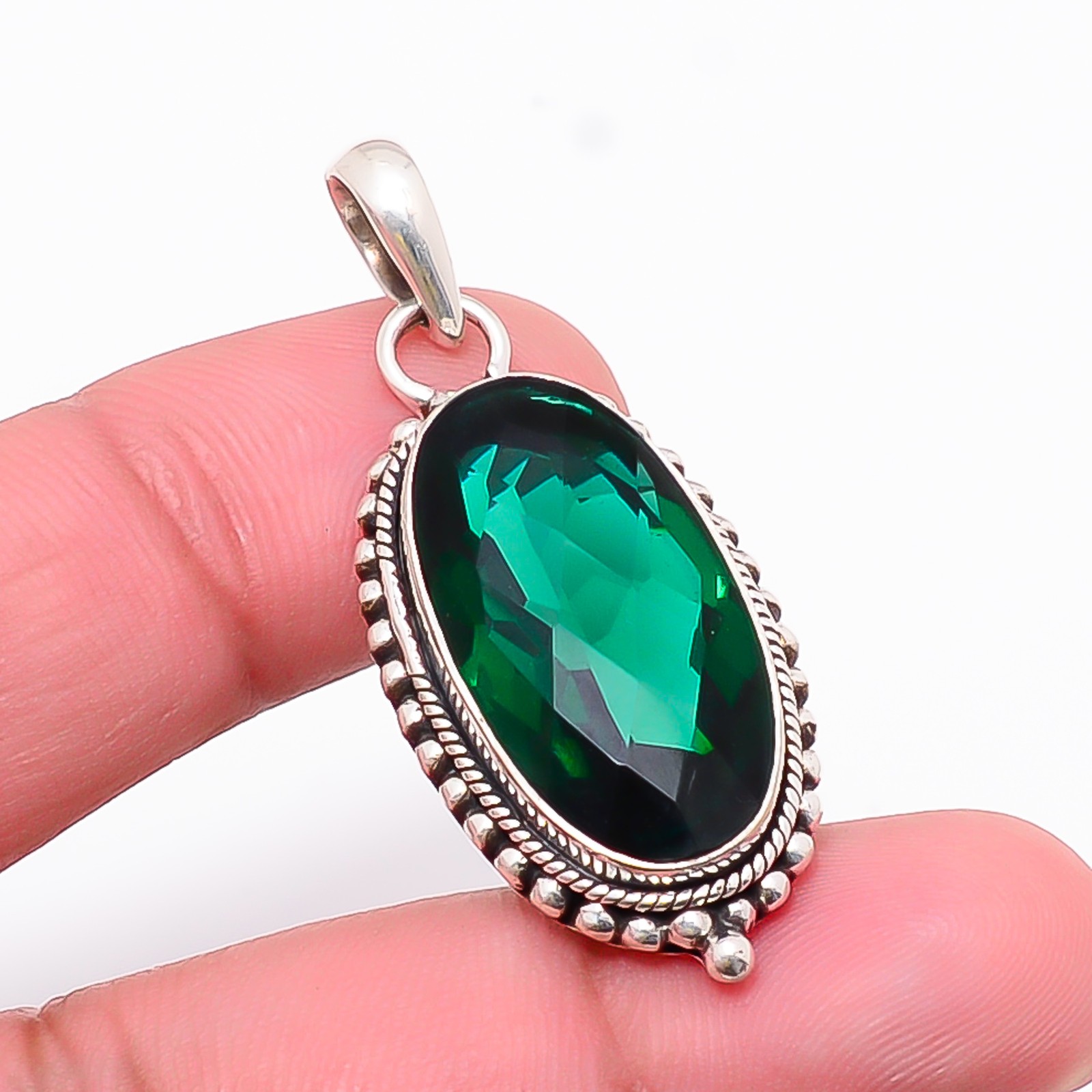 Emerald – Simulated Gemstone 925 Sterling Silver Pendant 1.77″ P10878124239