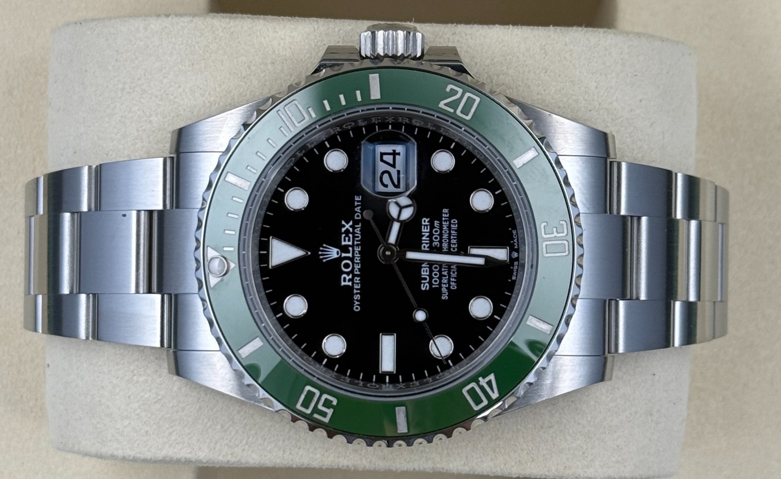 Rolex Submariner “Starbucks” 126610LV Black Dial 41MM Men’s Watch
