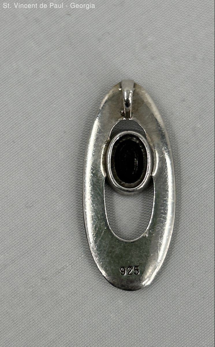 Vintage Sterling Silver 925 Hanging Pendant W/ Black Stone 3.56g Beautiful Cond.