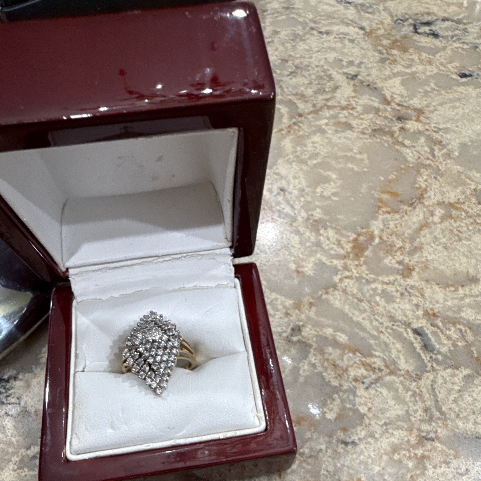 14K Yellow Gold Round White/Colorless Diamond Cluster Ring Size 7 Prong Set