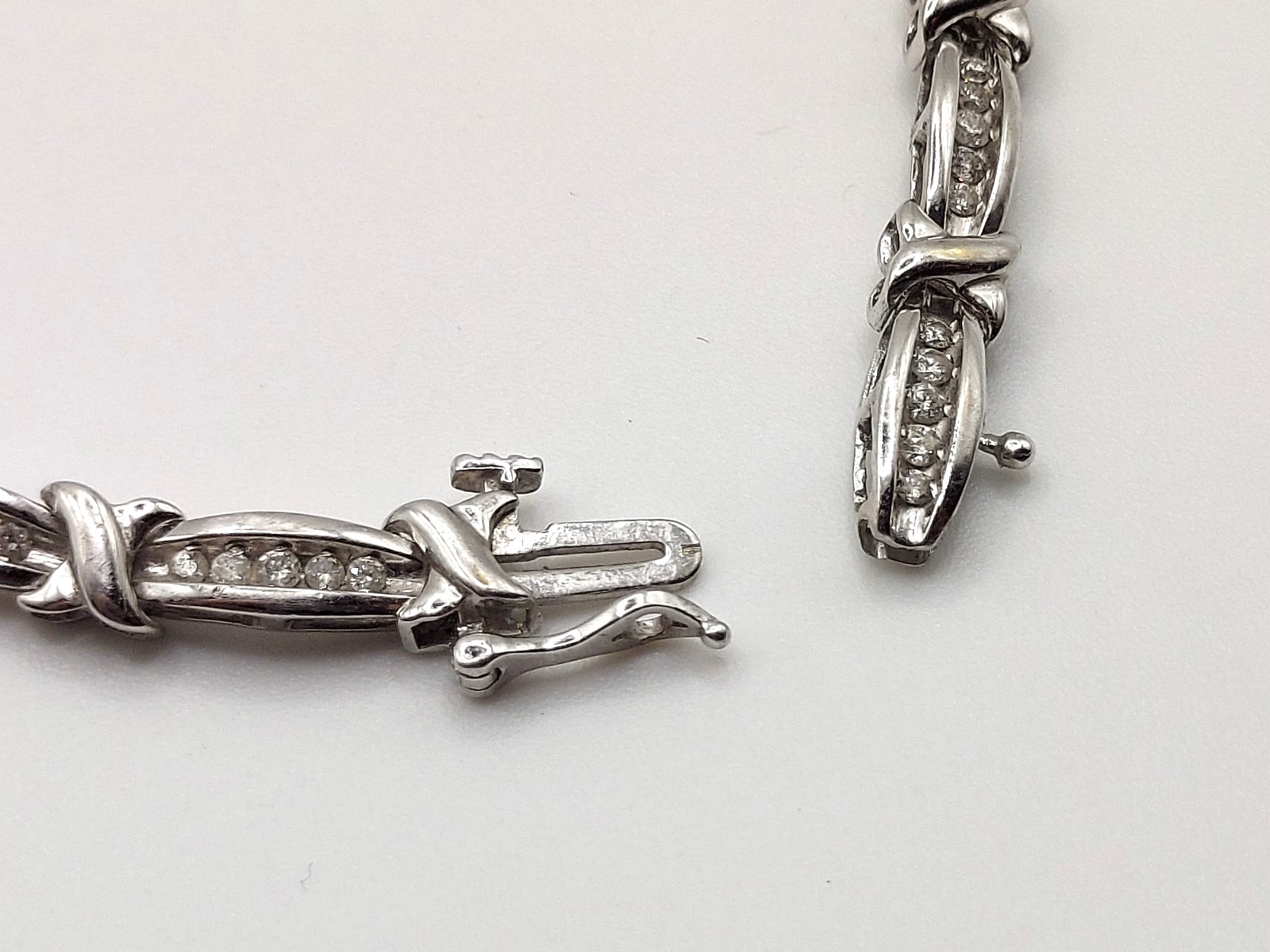 White Gold Diamond Link Bracelet 7″ – 10k Round Brilliant 1.00ctw ~ 8.8 Grams