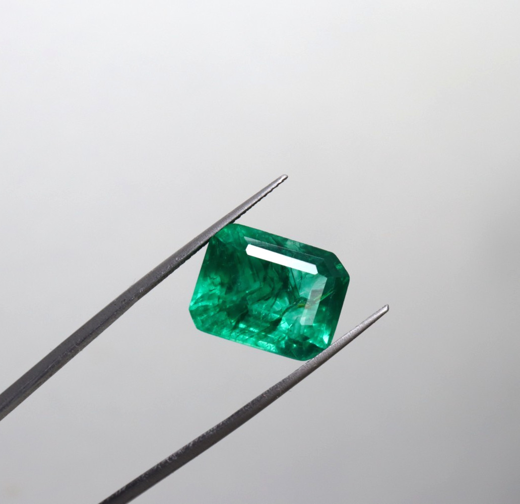 14Ct Natural Green Emerald Gemstone | Emerald Cut Loose Stone | 14.7×12.1×7.4mm