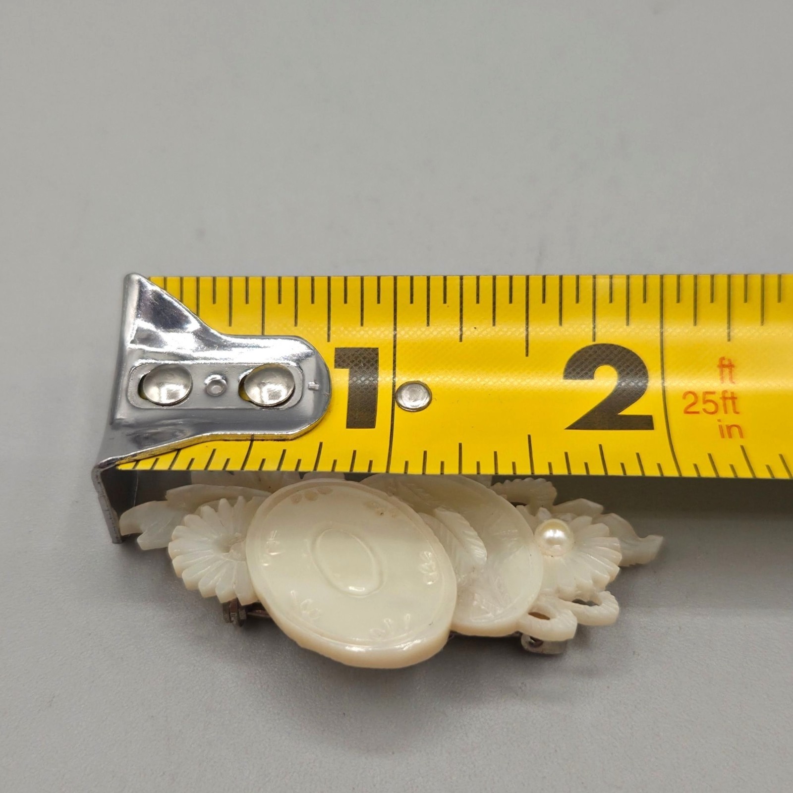 Hand Carved Mother Of Pearl Cultured Pearl Floral Brooch 1940s – 1970s