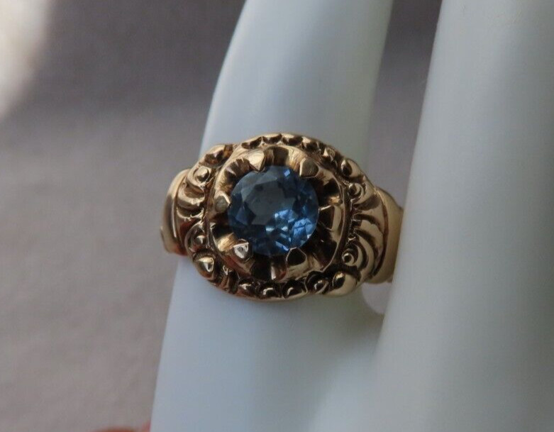 Antique Victorian 14K Solid Yellow Gold Ring Size: 9 3/4 – 9.2 grams Blue Stone