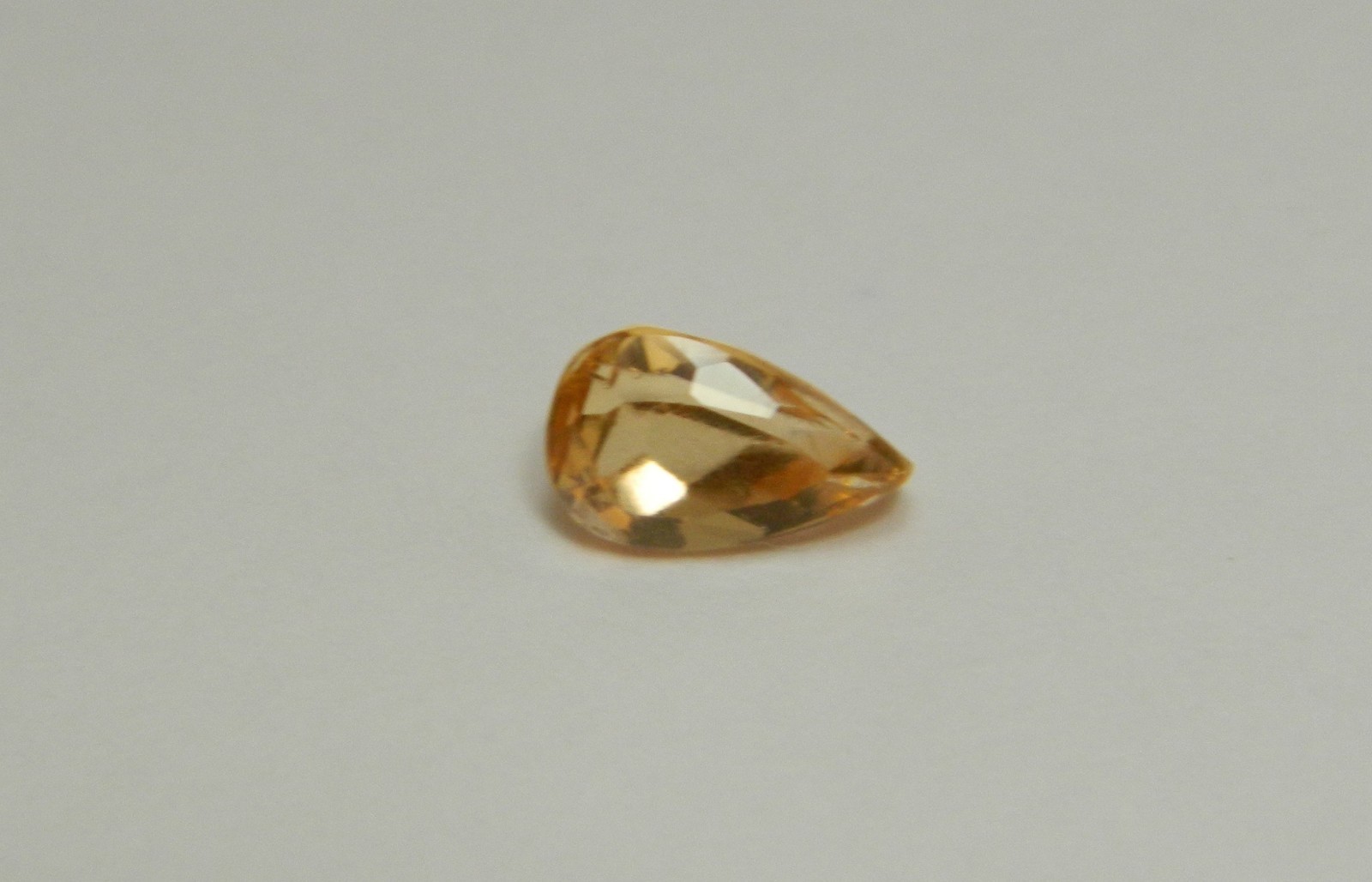 Imperial Topaz 0.94 Ct Clarity IF Pear Cut Natural Golden Brazil I199