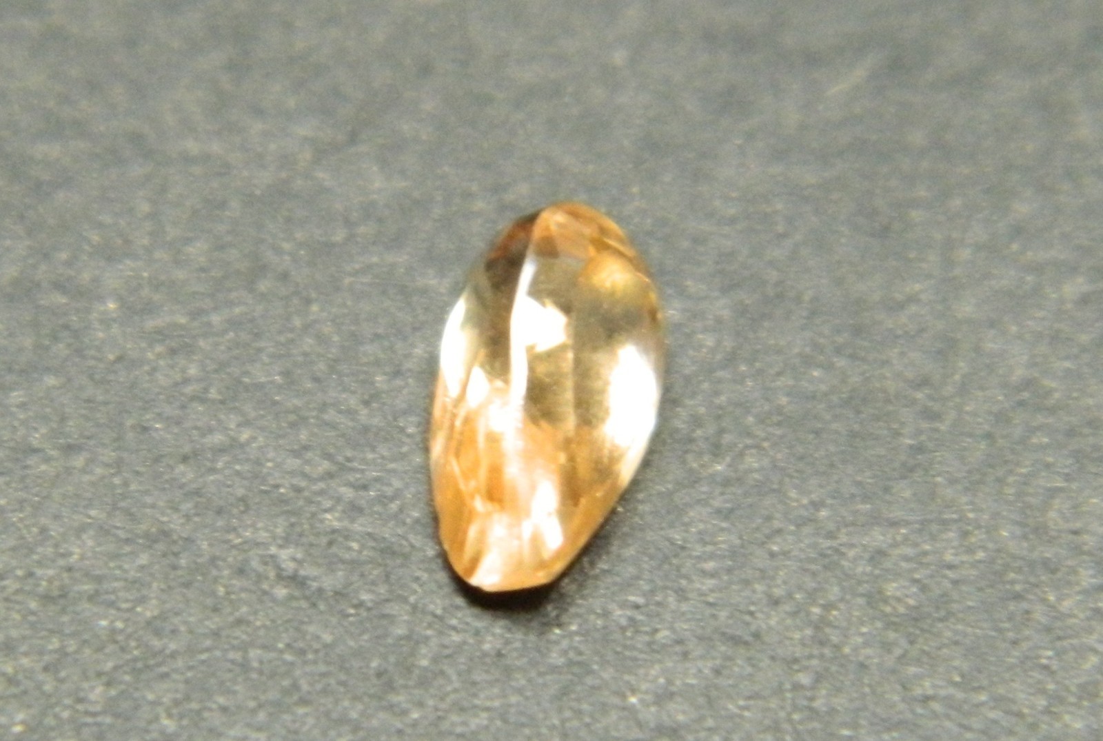 Imperial Topaz 0.94 Ct Clarity IF Pear Cut Natural Golden Brazil I199