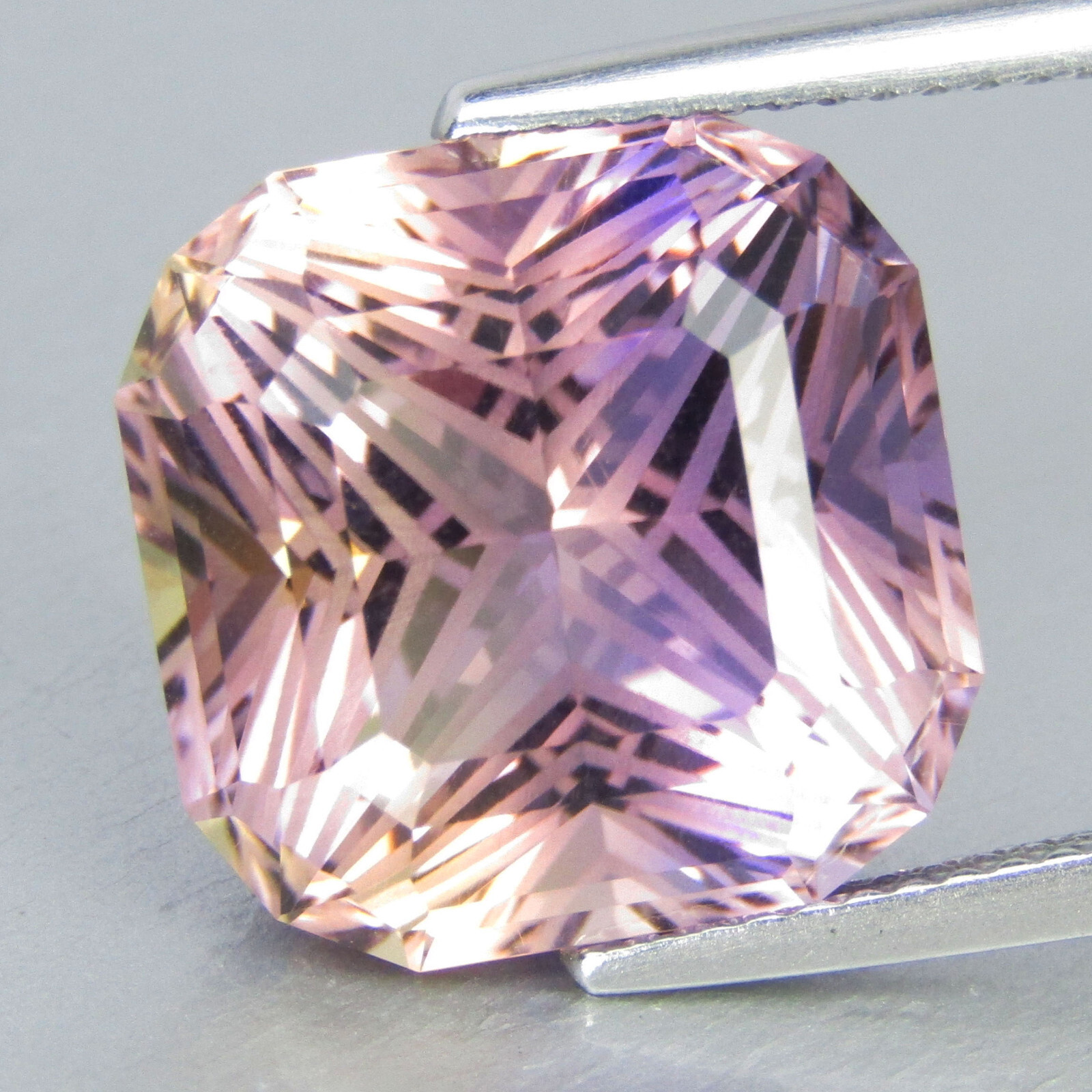 11.95Cts Magnificent Natural Bolivian Ametrine 13.7mm Fashion Radiant Cut Gem