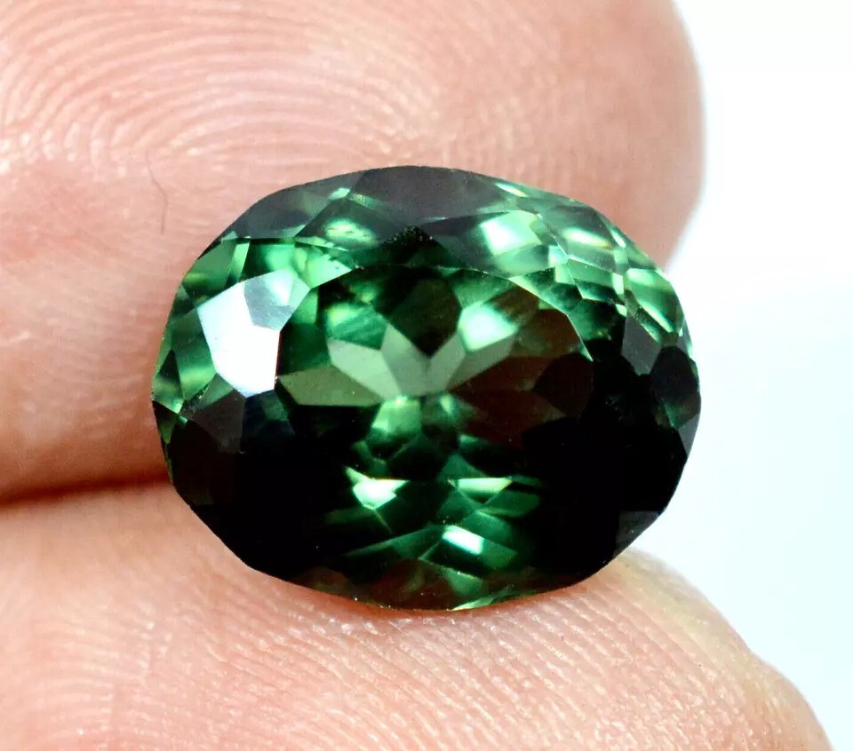 Australian Sapphire Superb Deep Blue Green Gemstone 5.10 Ct+ Oval Cut Certified