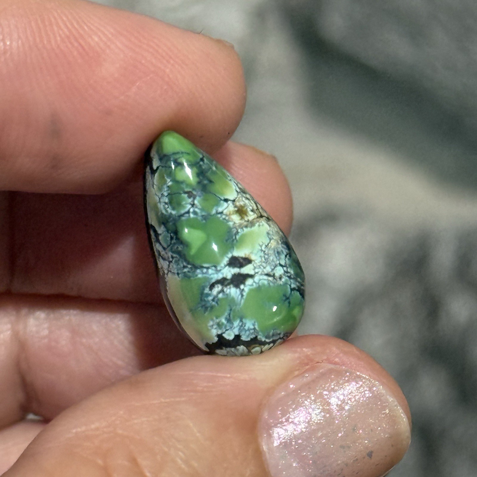 10.7ct 18.9×10.5×7.5mm Green Qingu Mine Turquoise Teardrop Cabochon Backed Stone
