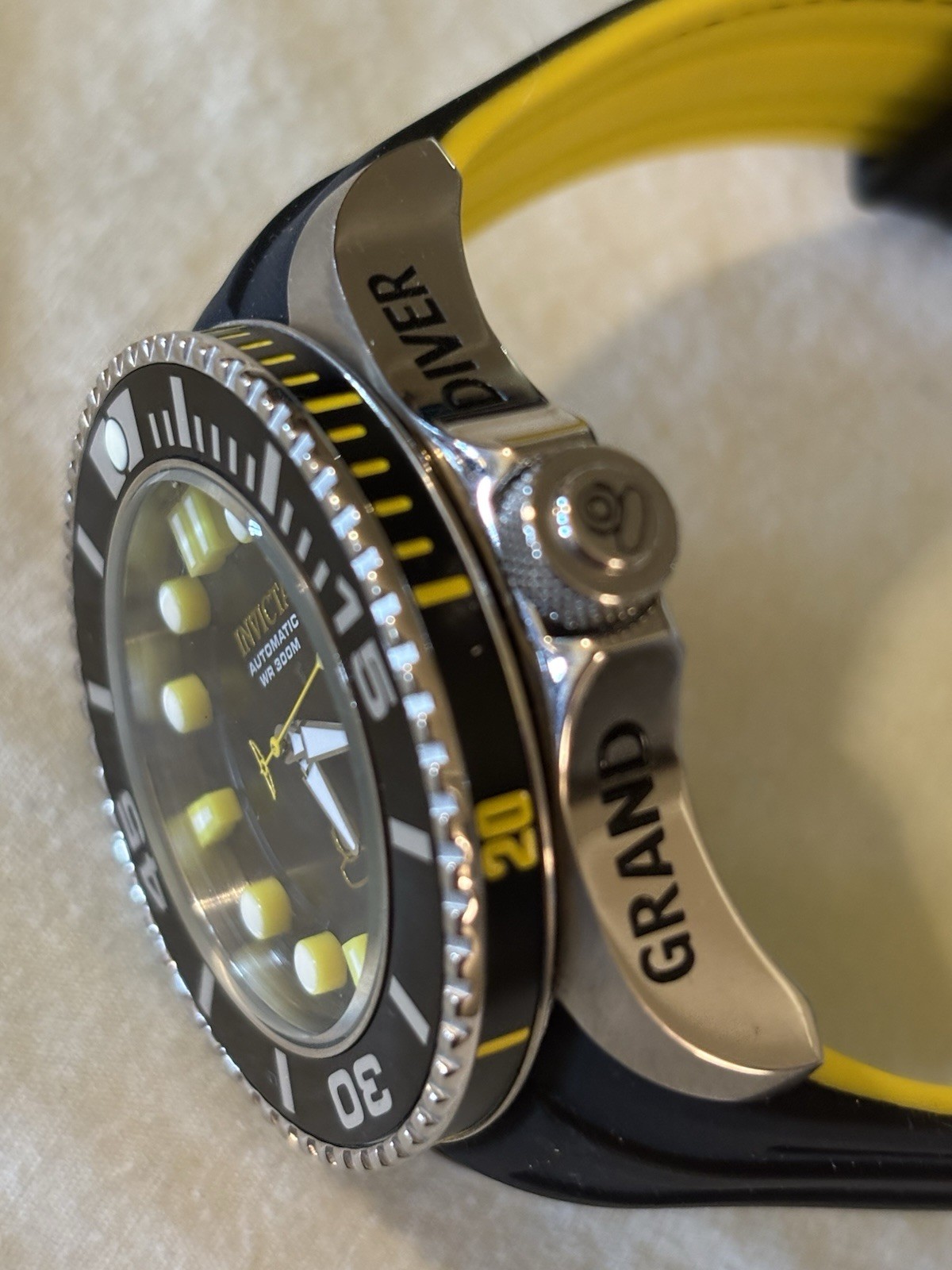 Invicta Grand Diver Men’s Automatic Watch, model 20199