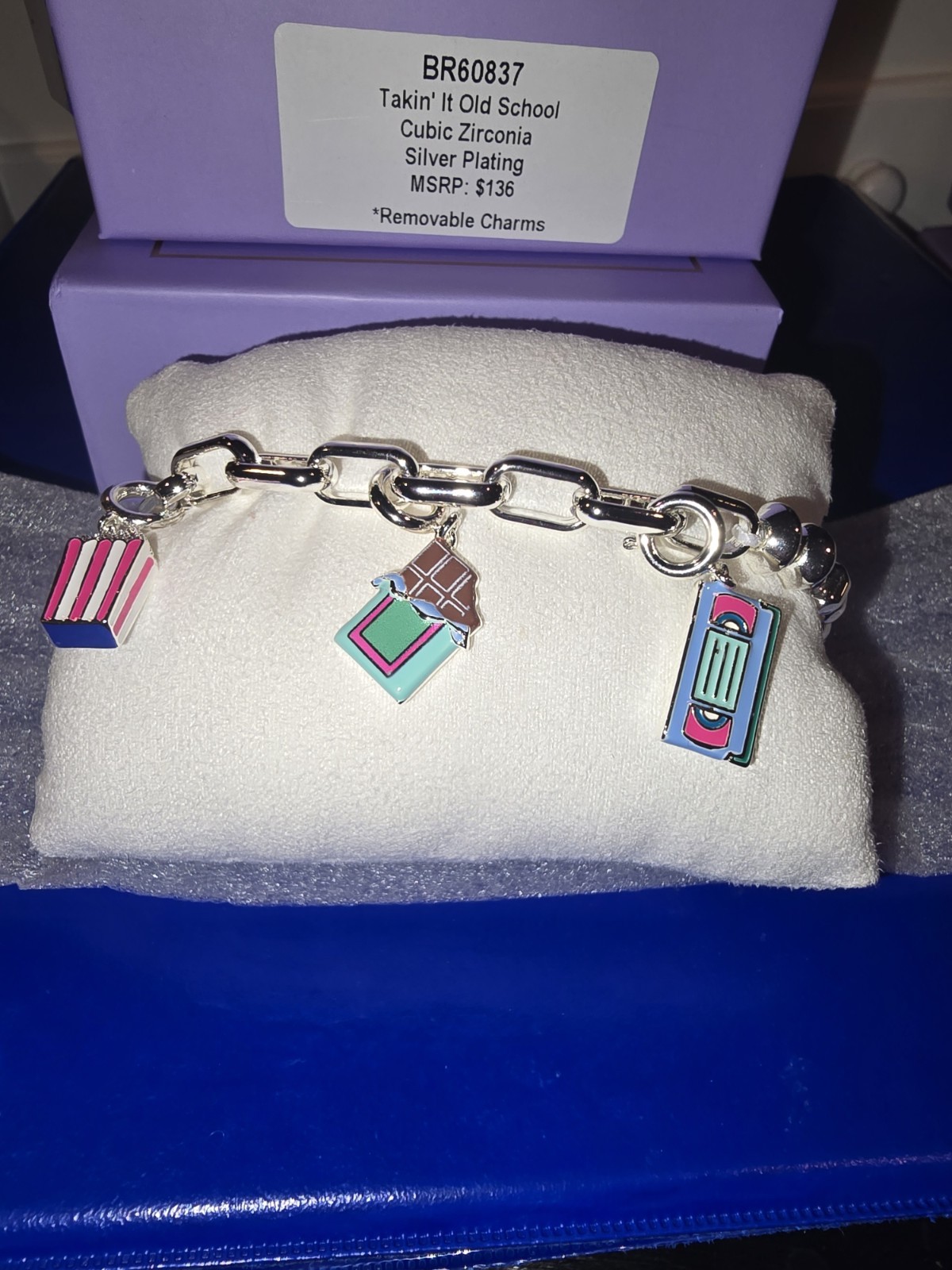 Bomb Party Charmelier- Takin It Old School BR60837 Silver Plating