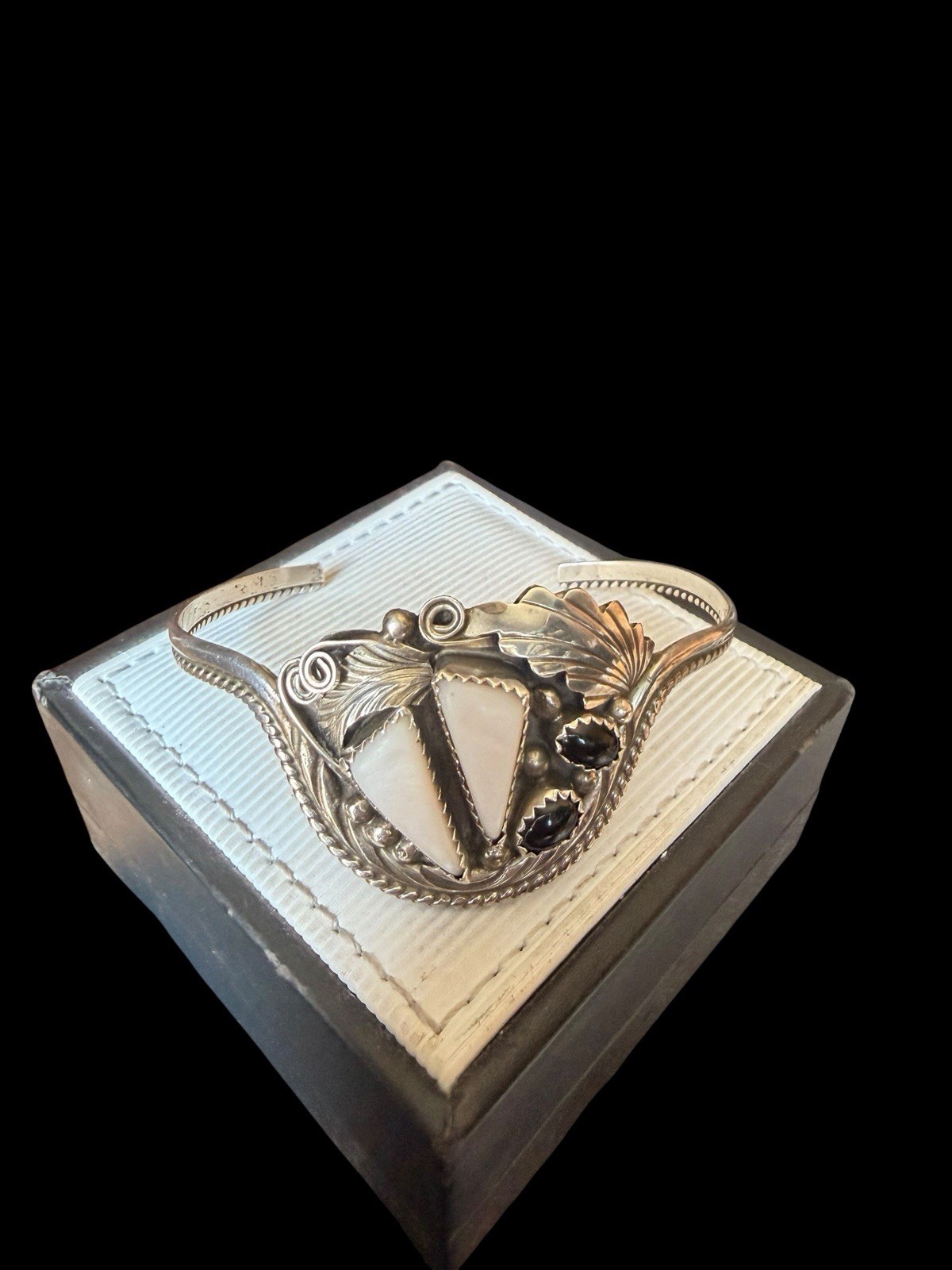 Signed Navajo Justin Morris Sterling Silver Mother-Of-Pearl & Onyx Cuff