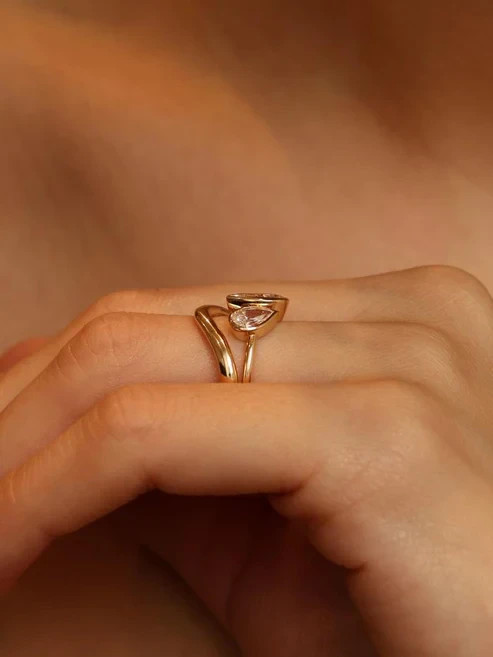 1.50Ct Pear Cut Bezel and Toi -Moi Lab Grown Diamond Engagement Ring Yellow Gold