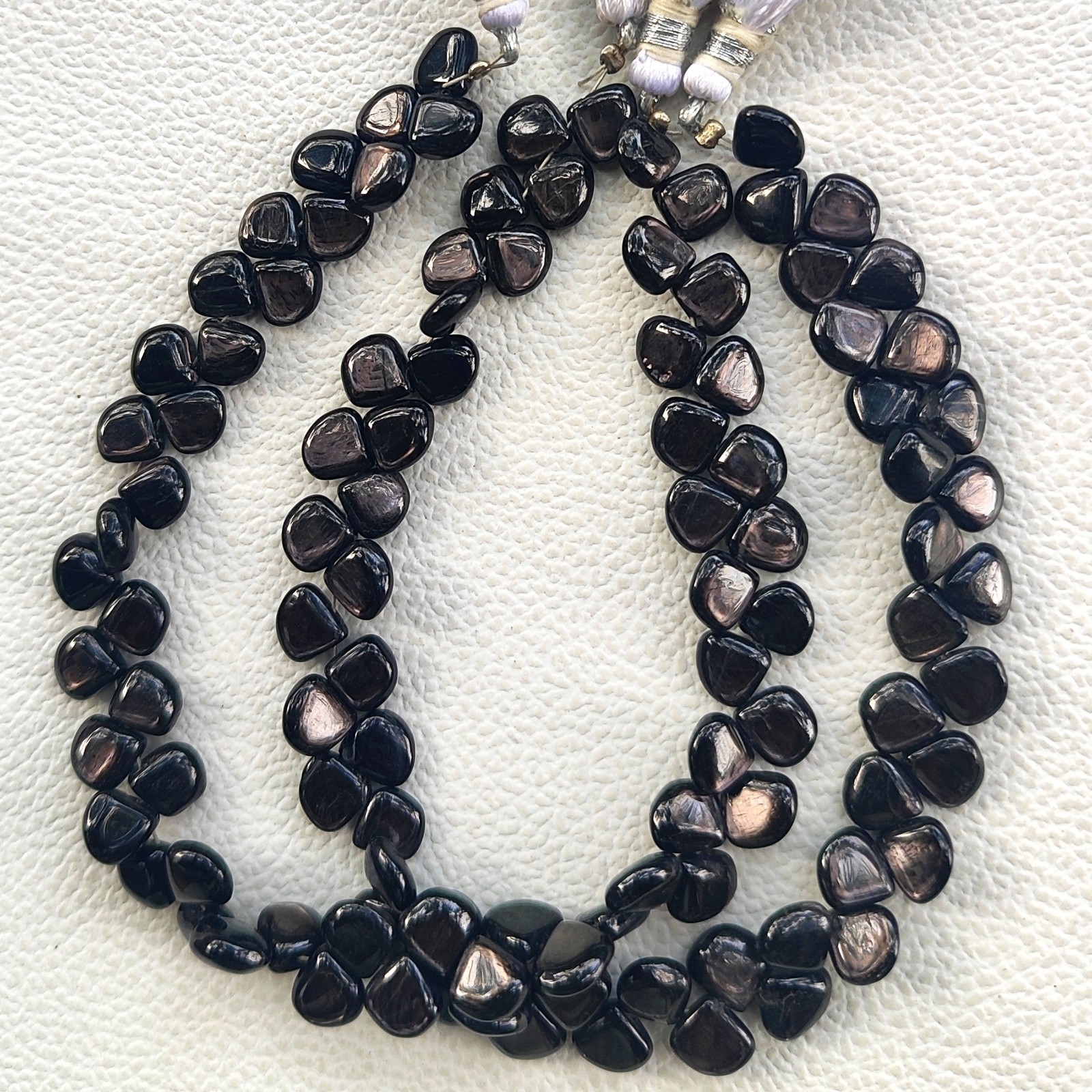 Natural Golden Shine Hypersthene 7mm Heart Beads 8.5″ Strand Smooth Canada Gems