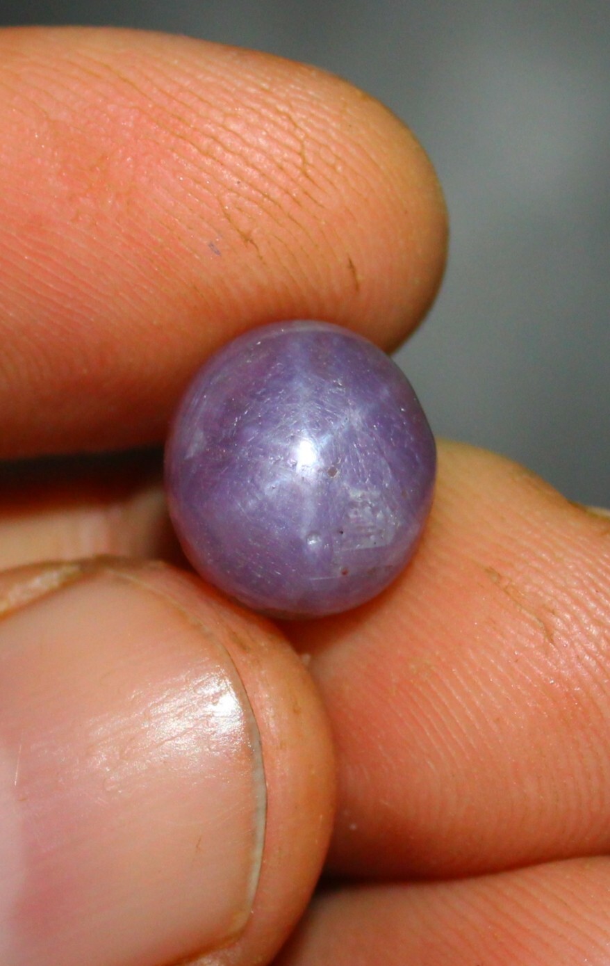 Star Ruby Sapphire Gemstone, Natural Oval Ruby Star cabochon, 6 Rays, 10.85 Cts