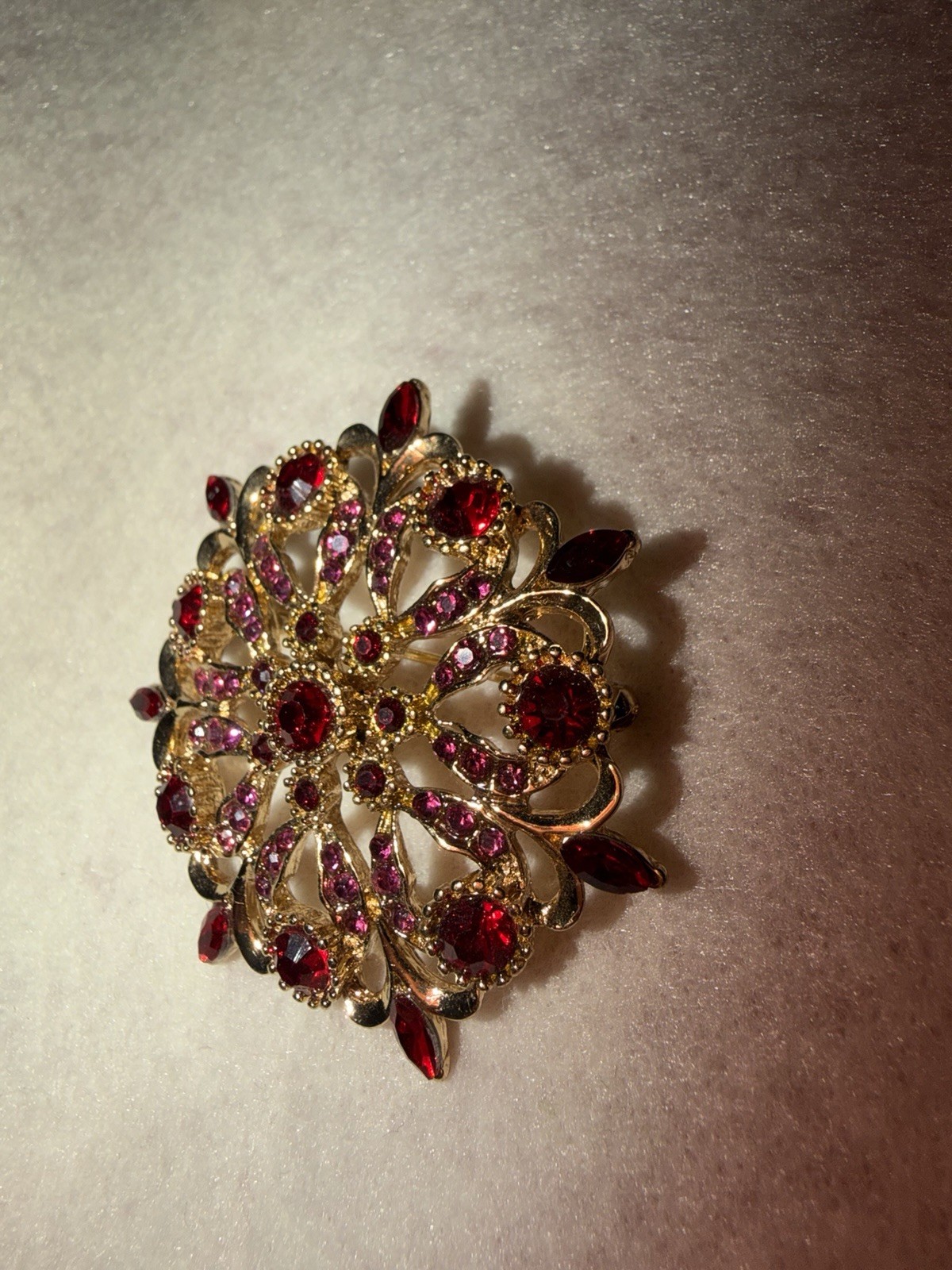 Napier Red Pink Rhinestone Wreath Brooch Gold Tone Signed 2” Floral Pin