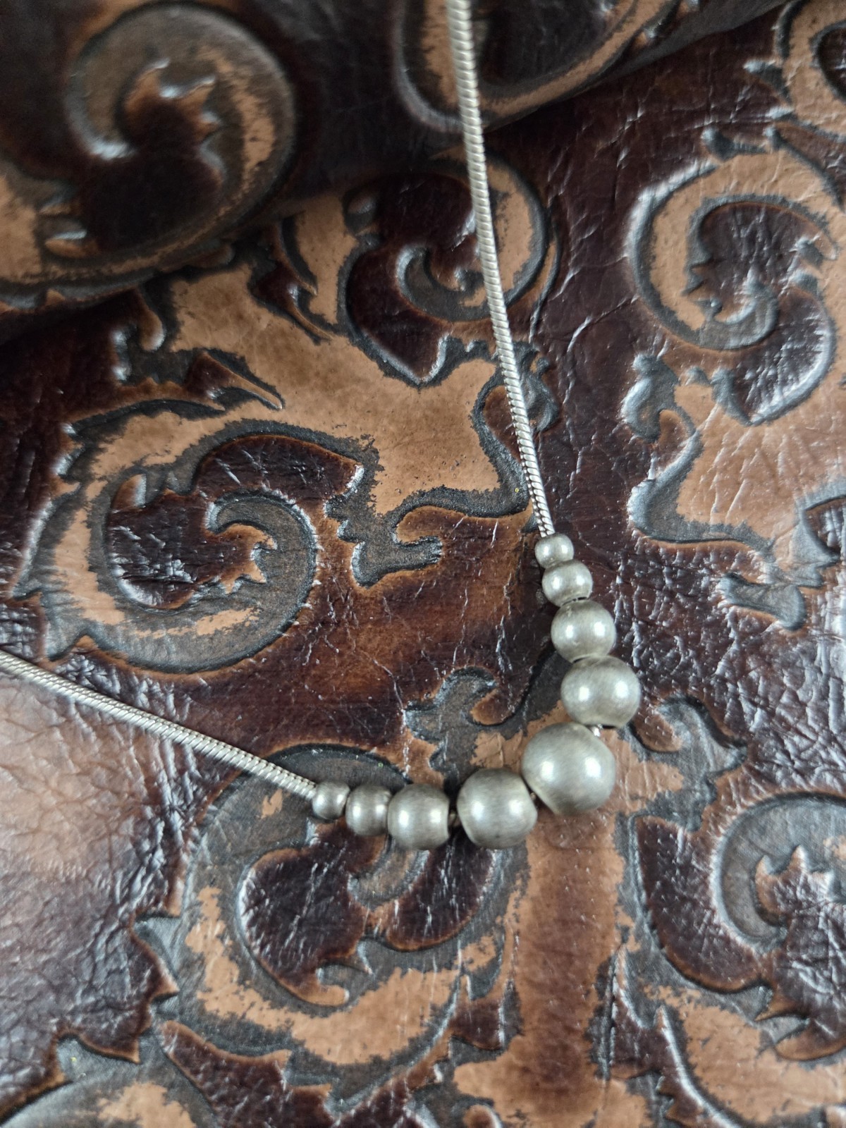 Graduated Ball Necklace 925 Sterling Silver On 19 1/2″ snake chain 9X Ball Beads