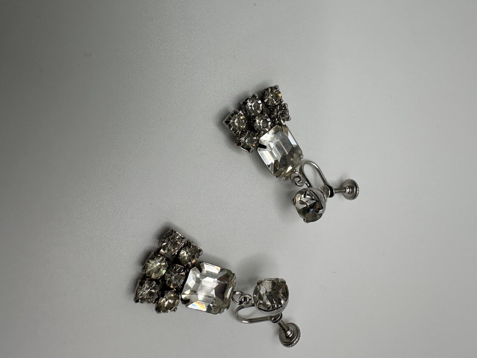 Vintage Silver Screw back Rhinestone Dangle Earrings 3.6cm JB16