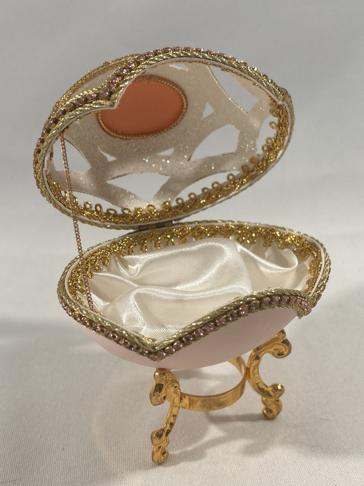 VTG Hand Decorated Fabergé-style Jewelry Presentation with White Satin Interior