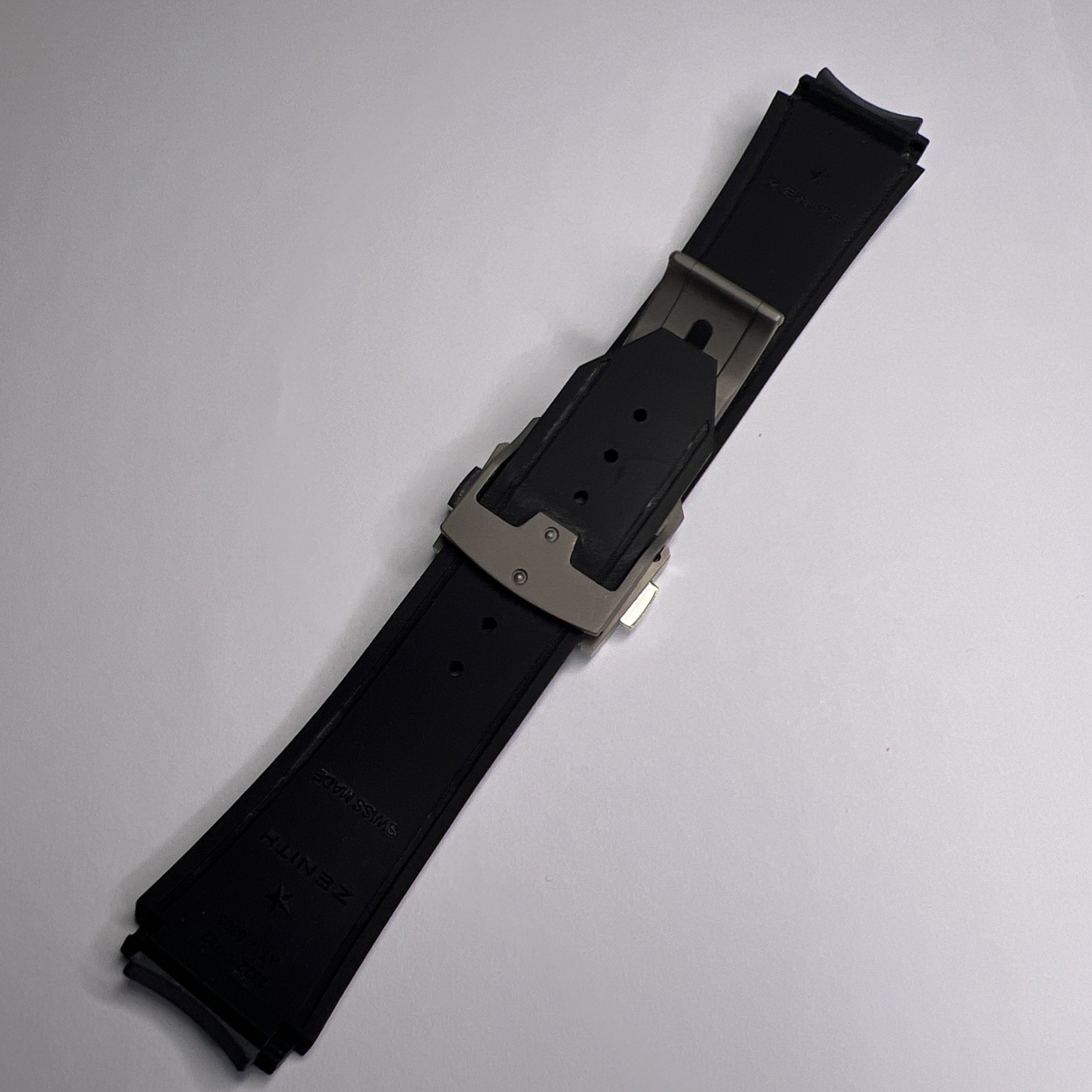 Zenith Black Rubber Strap & Deployant Clasp For Defy El Primero 21 95.9000.9004