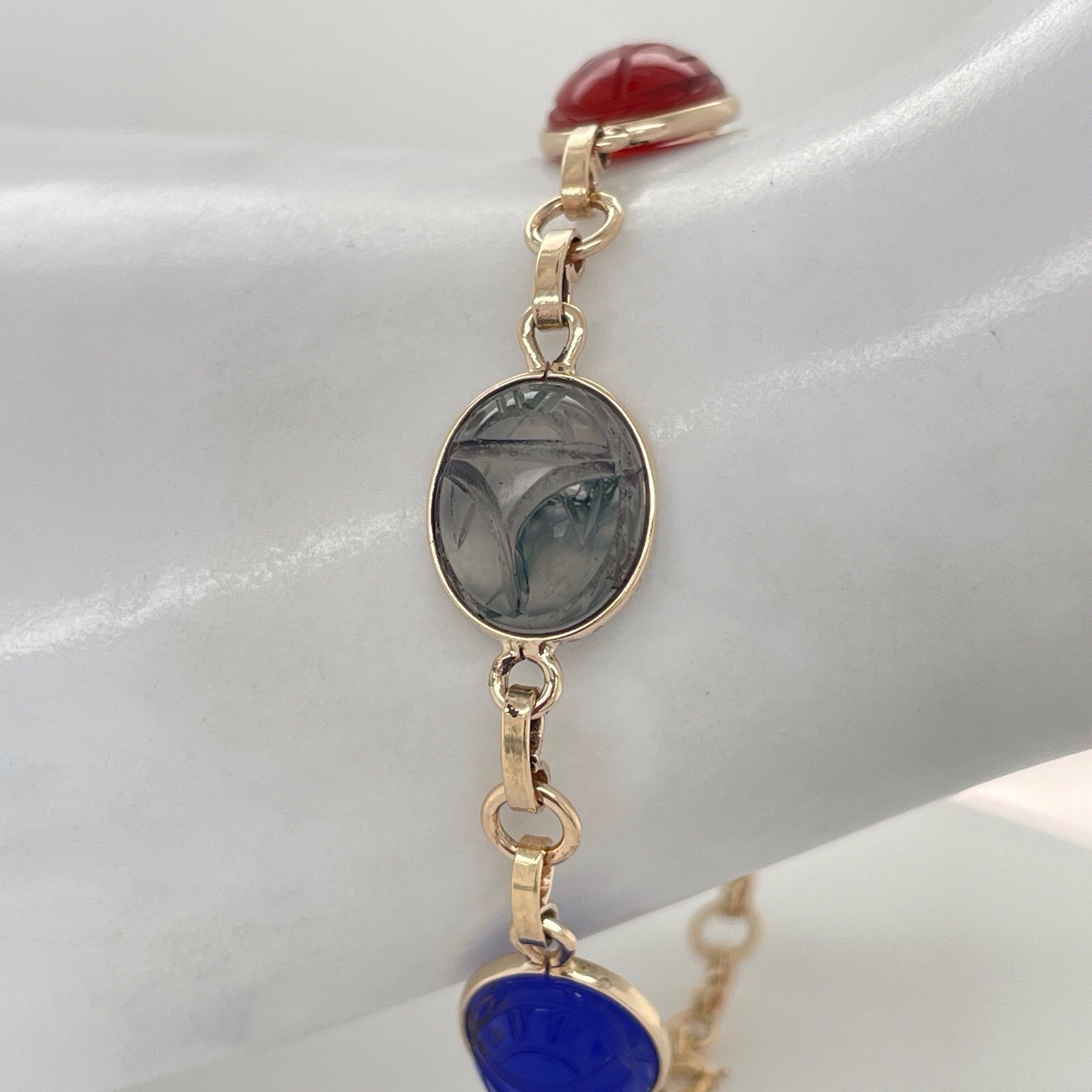 14k Yellow Gold Bezel Set Oval Multi Gemstone Scarab Bracelet 7 3/8” – 8.6 Gr.