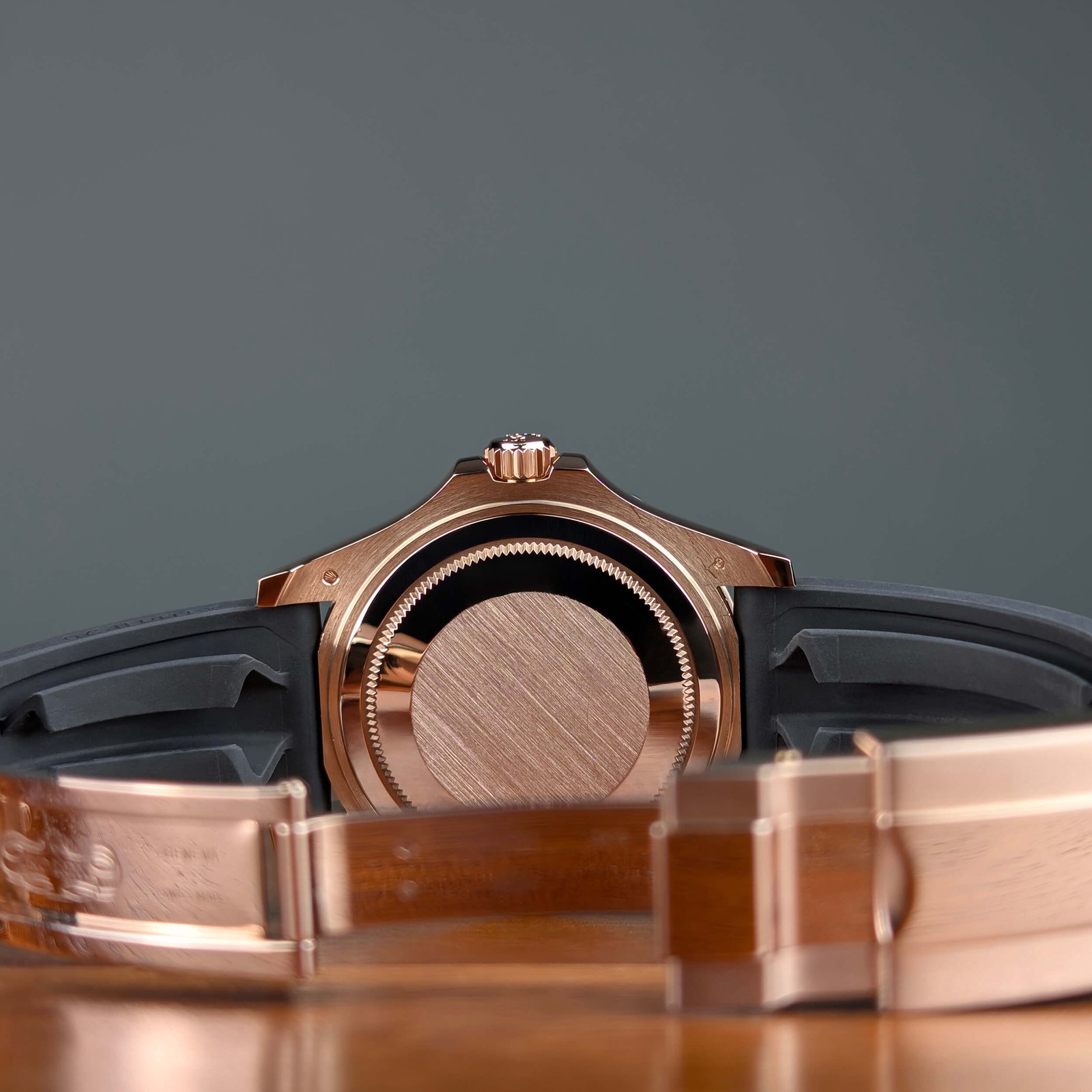 2021 Box & Card 18k Everose / Rose Gold Rolex Yacht-Master 37 268655