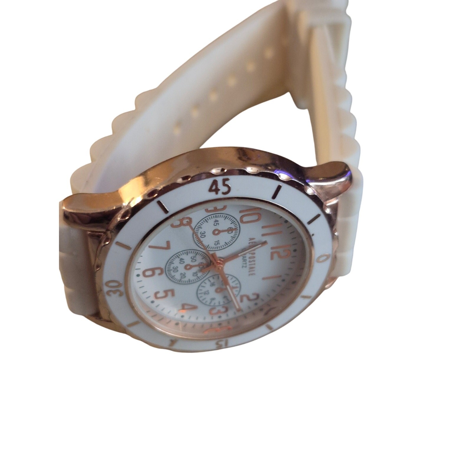 Aeropostale ladies sport watch rose gold tone accents stylish all ages New