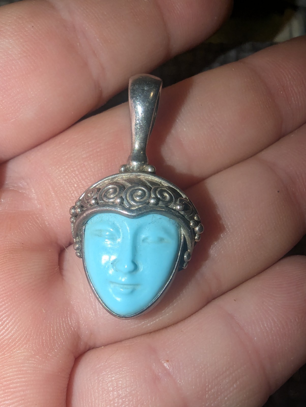 Sajen 925 Blue Face Pendant