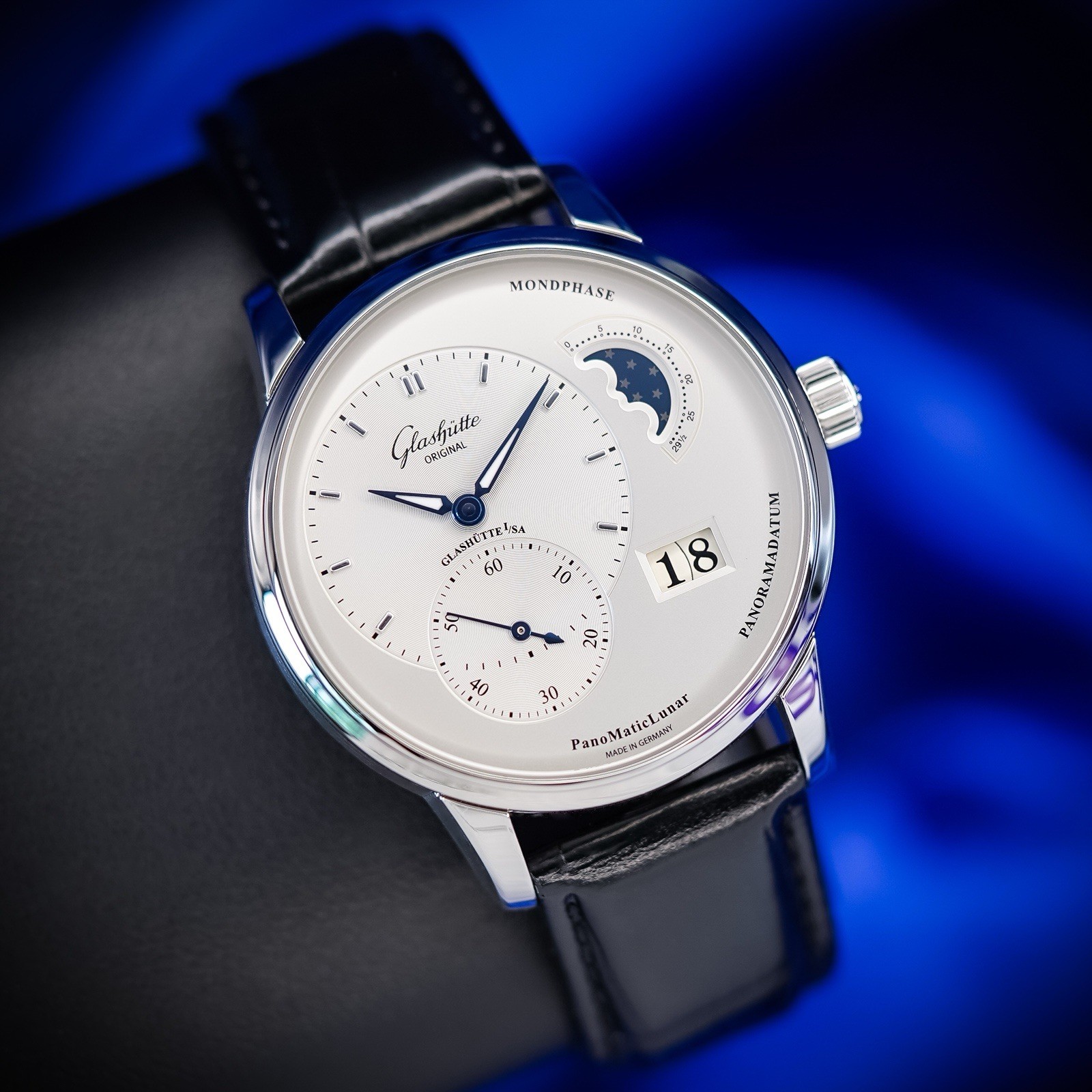 2025 Glashütte Original PanoMaticLunar 1-90-02-42-32-05 40mm Silver Box Papers