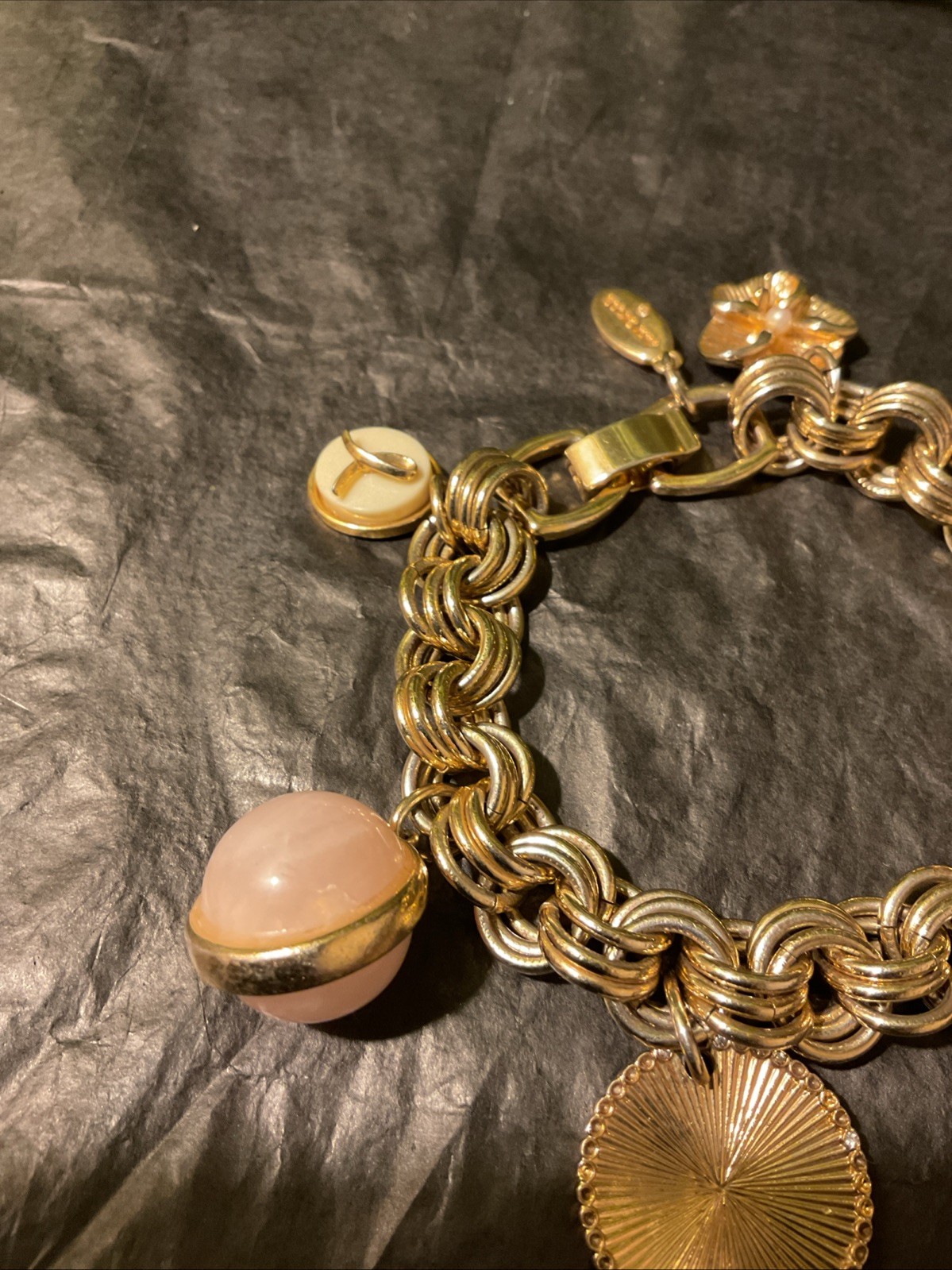 NWT Ann Taylor Gold Tone Breast Cancer Charm Bracelet Cancer Research 2015 6.5
