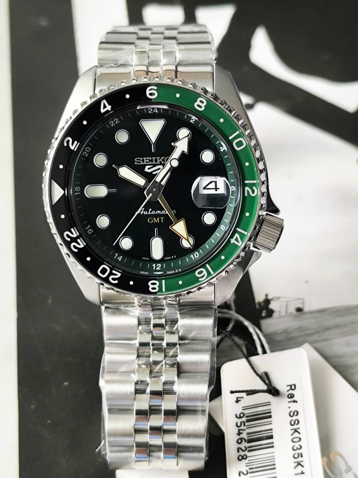 Seiko 5 Sports Asia SSK035K1 SKX Sports Style GMT Green dial (no box*) SSK035K1