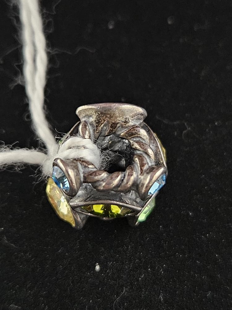 CHAMILIA GREEN MARQUISE WITH BLUE AND YELLOW STONES SILVER CHARM (G69007414)