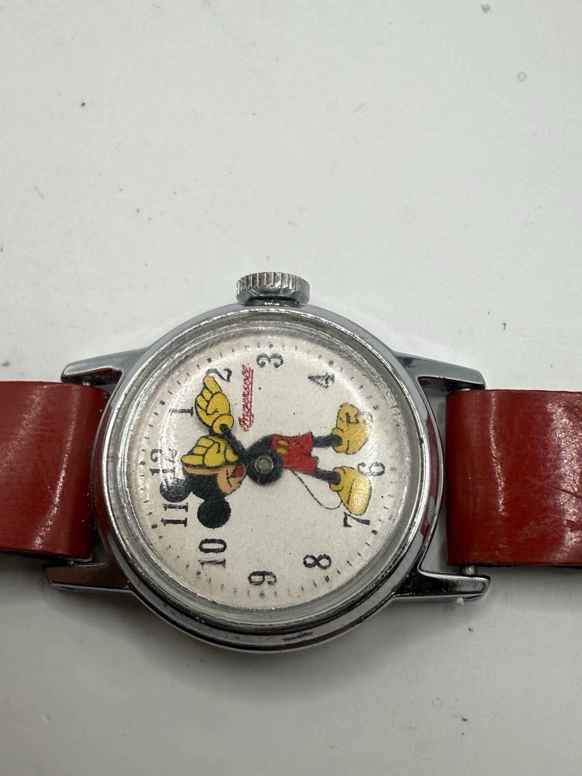 VINTAGE INGERSOLL MICKEY MOUSE CHILDREN/LADIES WATCH 24MM RUNNING OG BAND