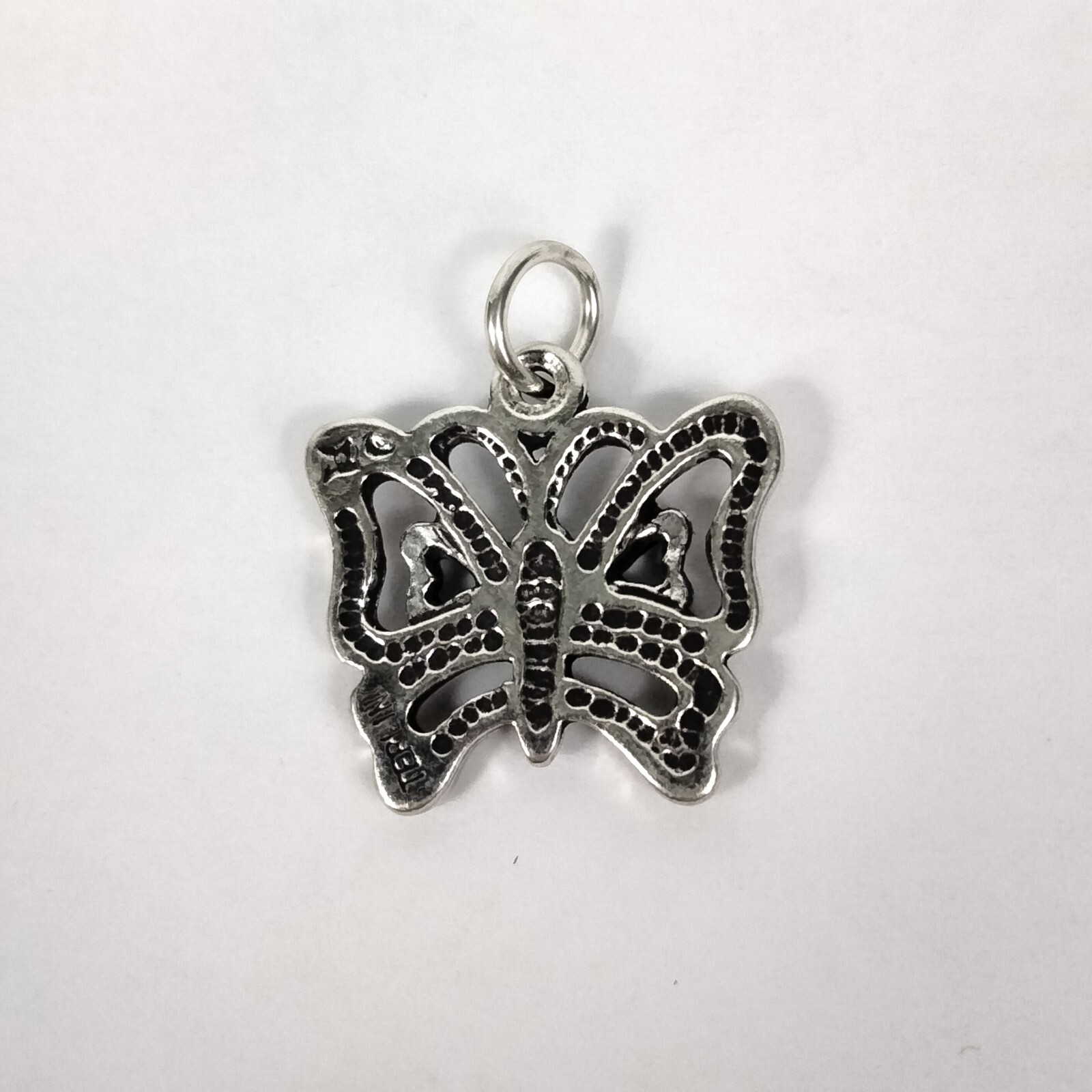 FashionJunkie4Life Sterling Silver Butterfly Outline Charm with 18″ Chain