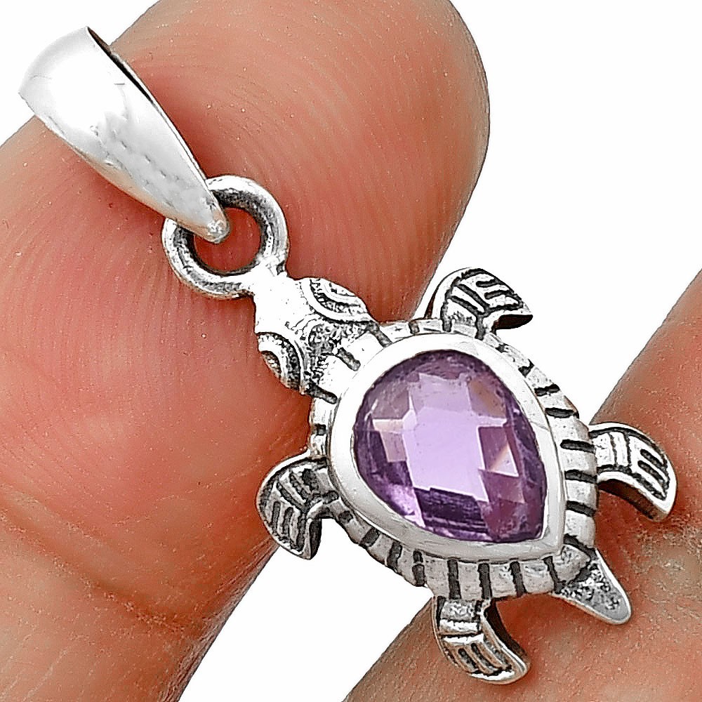 Handmade Silver Turtle Turtle Pendant Jewelry with Gemstone by Desiregem DGP1011