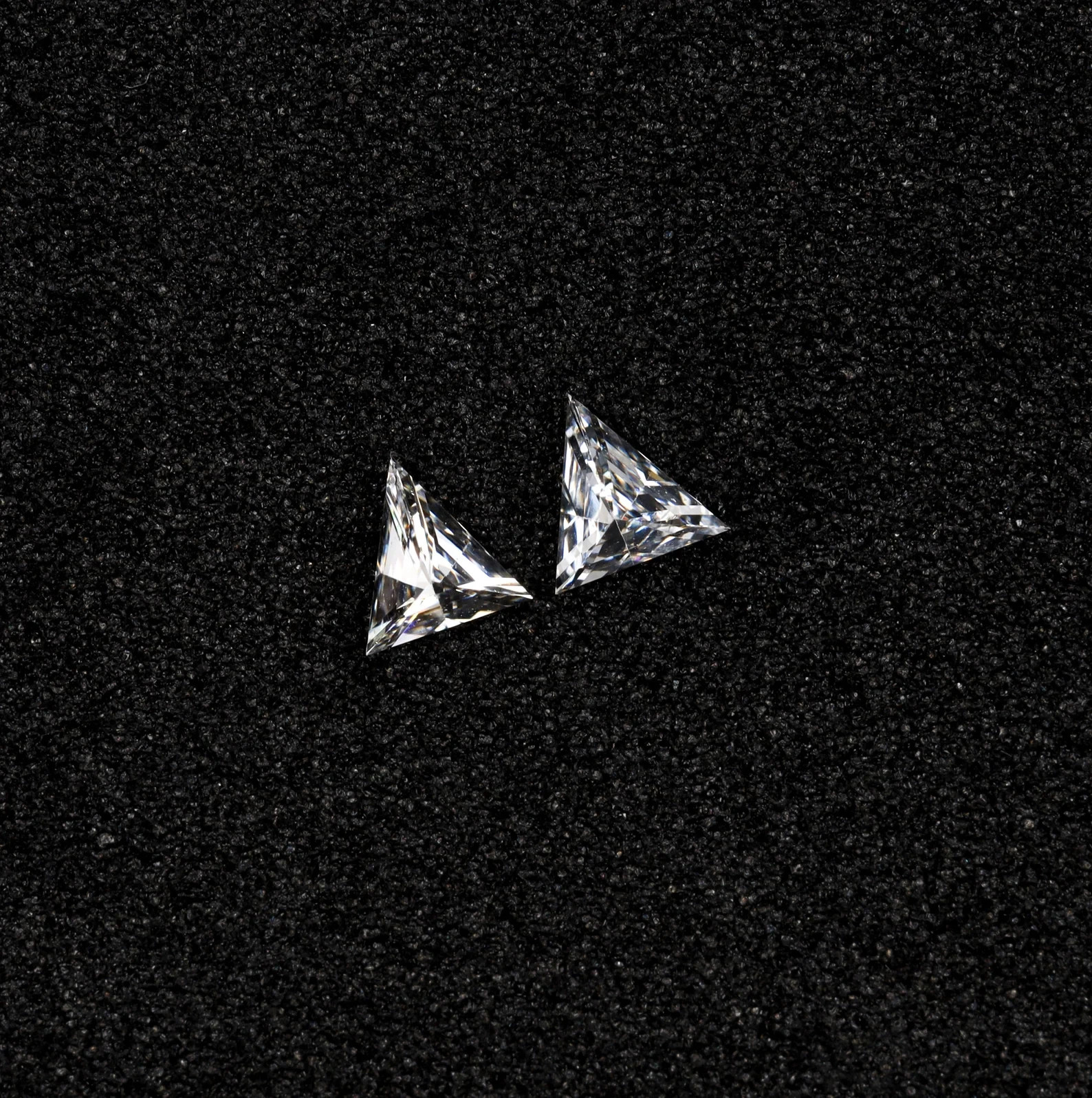 1.30 CT Natural White Diamond Triangle Cut VVS1 D Grade IDGL Certified F2