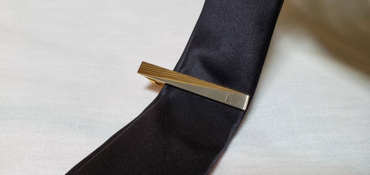 Rare Yves Saint Laurent Vintage YSL Logo Shiny Combination Tie Pin Gold Stripe