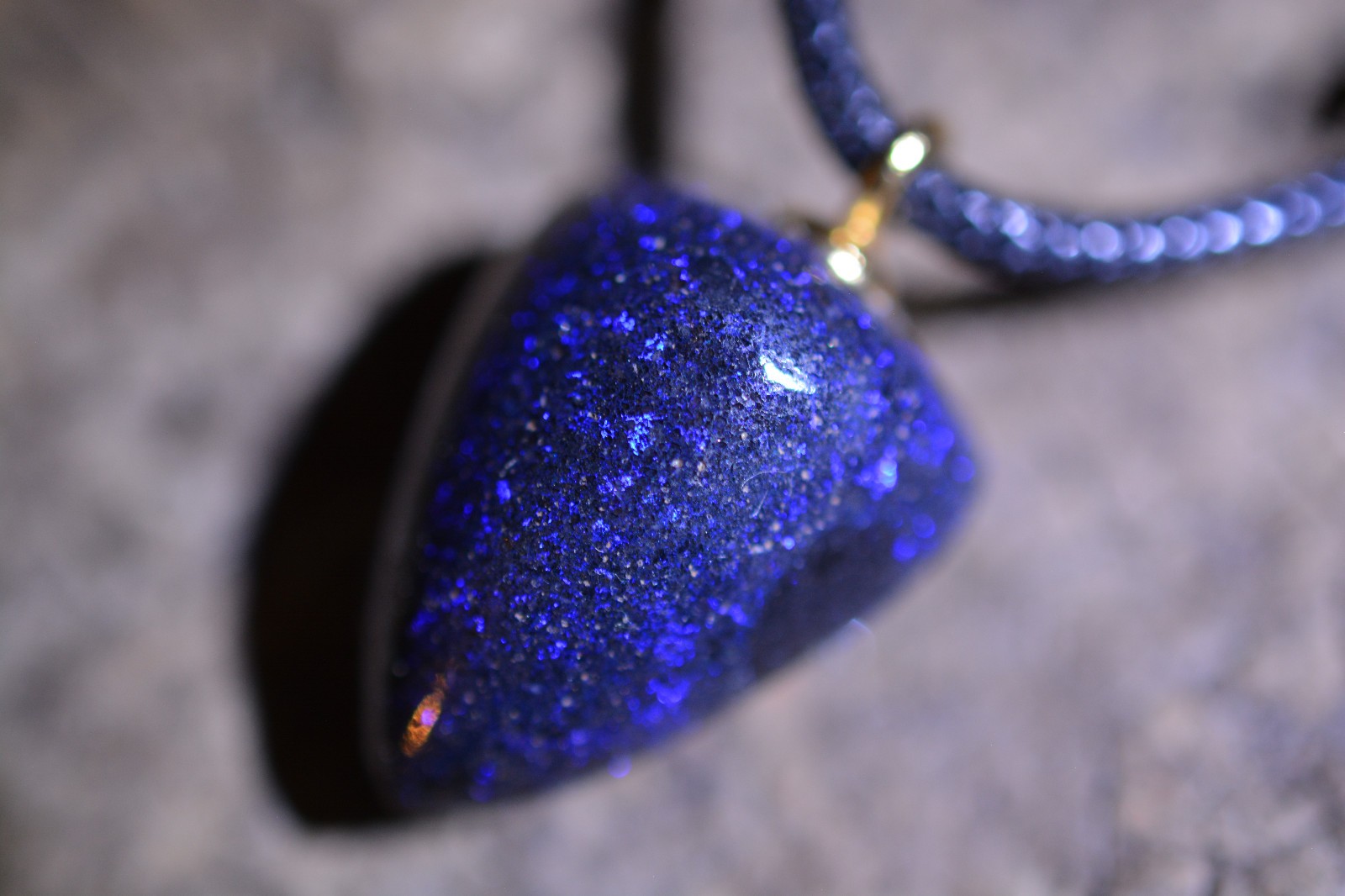 13ct 19x15x9 Highdome Mooka Boulder Hard Matrix Opal Necklace AUS