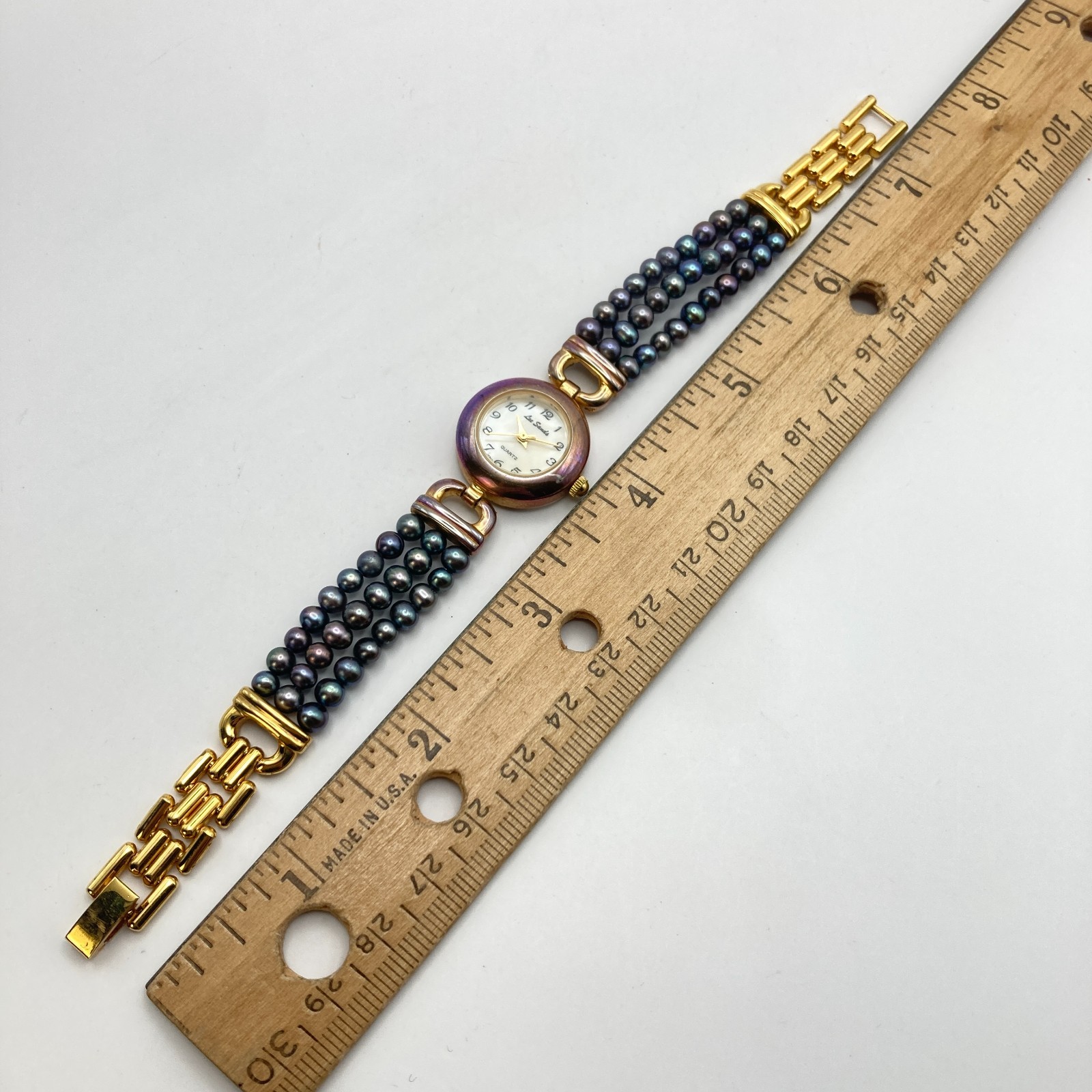 Lee Sands Women’s Watch 22mm Gold Tone MOP Iridescent Beads New Battery 7″