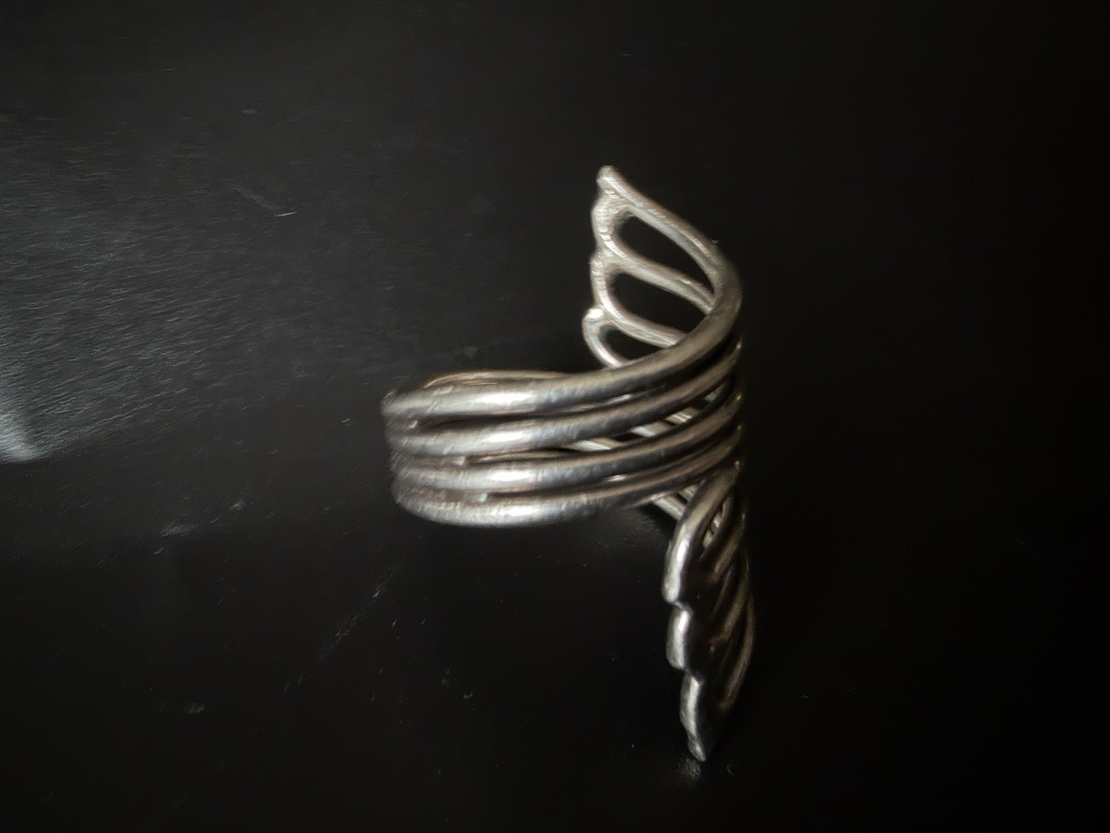 925 Silver Modernist Openwork Bypass Ring 8.8 Grams Size 8.5 Sculptural Vintage