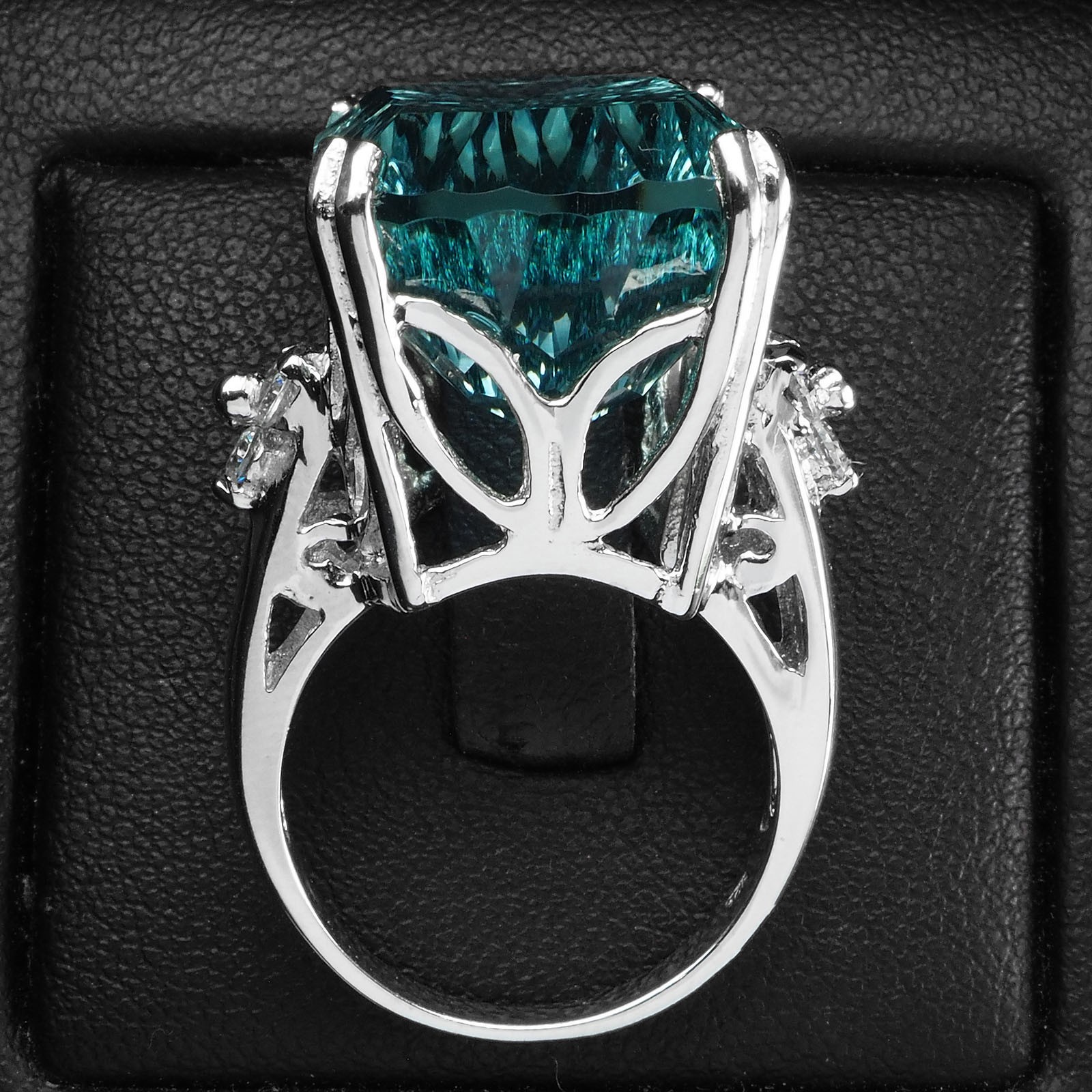 Velvety Sea Blue Aquamarine Concave 28.40Ct 925 Sterling Silver Handmade Rings
