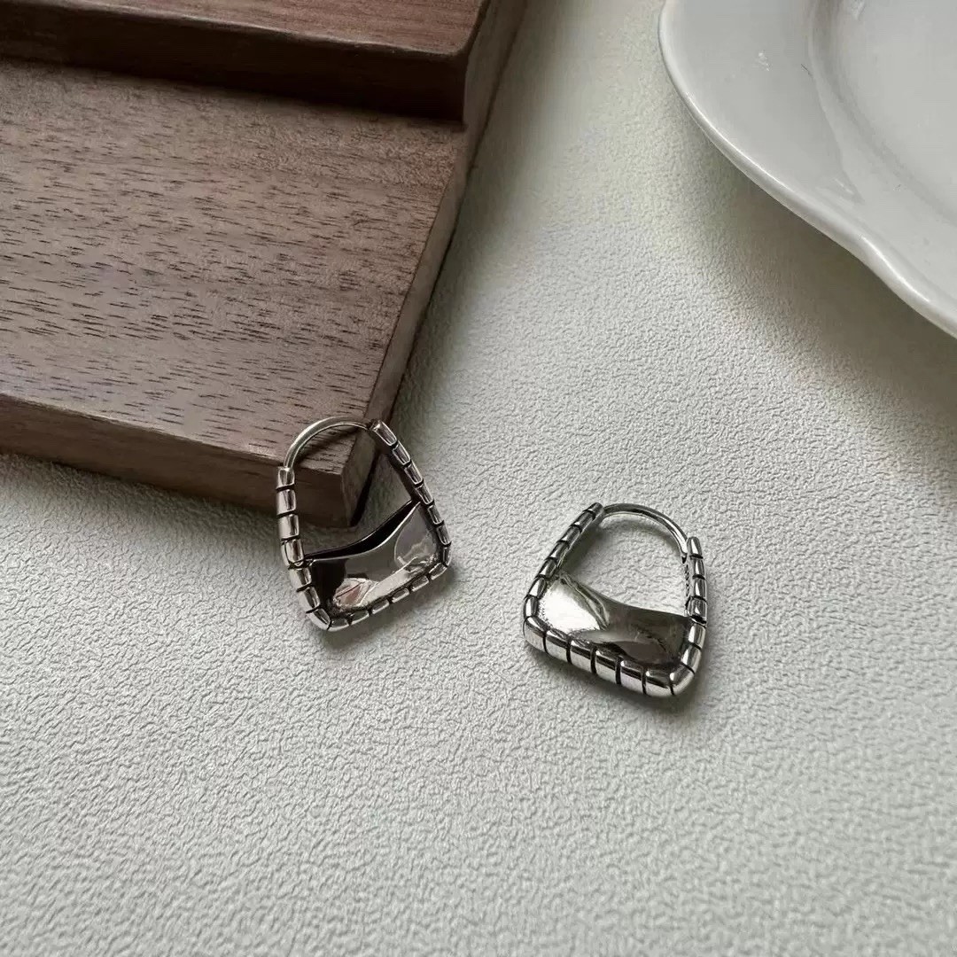 925 Sterling Silver Vintage Square handbag Earrings Geometric Huggie Hoops 394