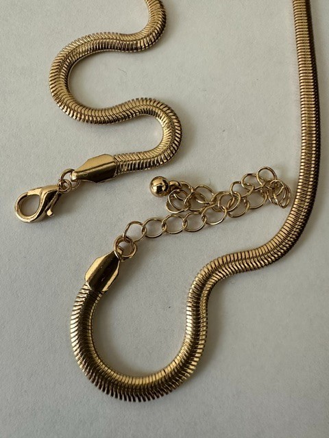Flat Herringbone 3 mm Gold Tone Chain Necklace. 16″ Long with 3″ Extender.