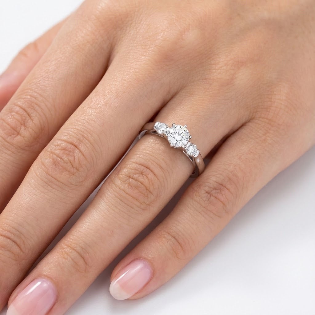 3-Stone Engagement Ring 14K Gold Classic 0.93 CT Round Lab-Grown Diamond E SI1