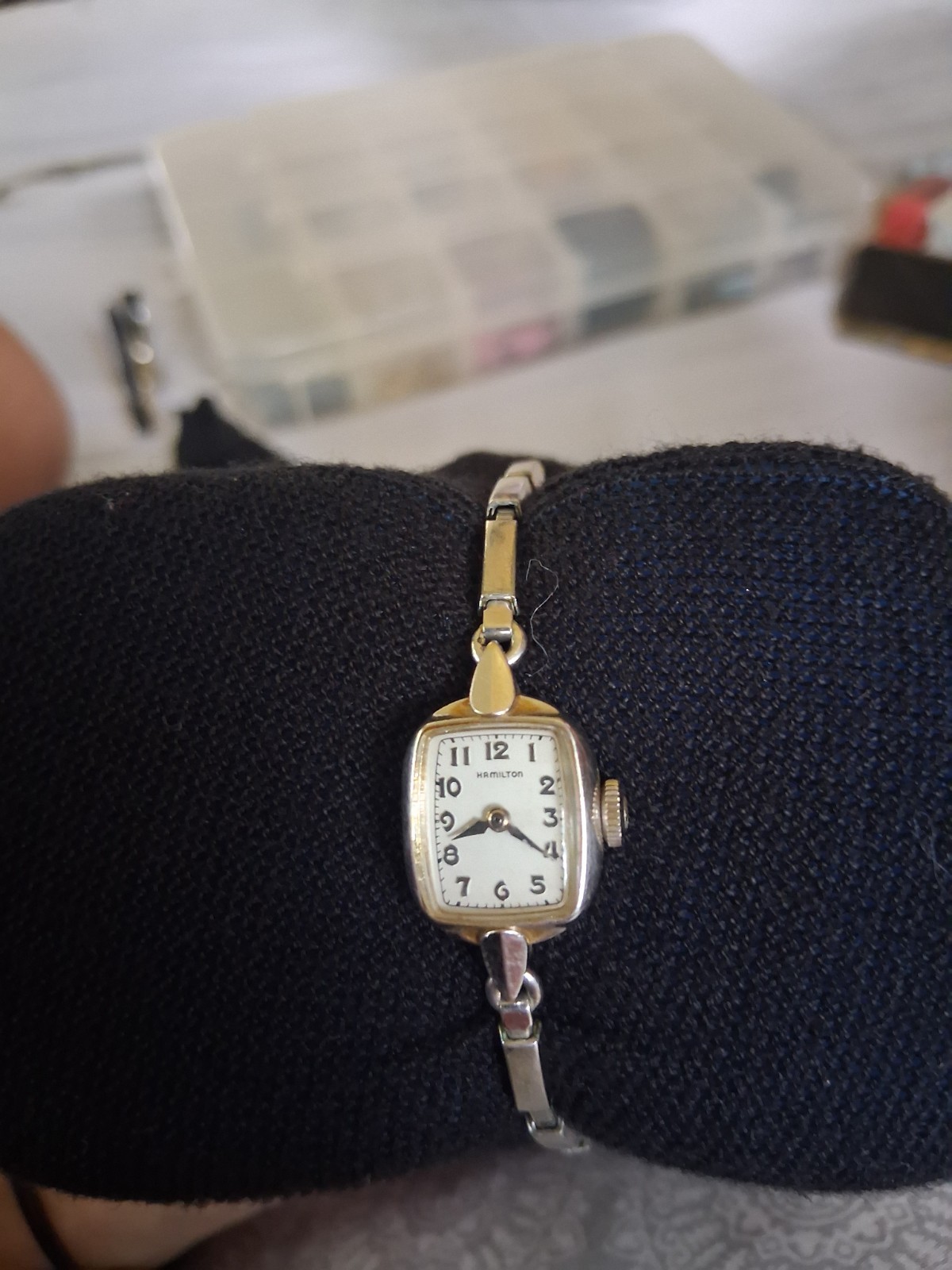 Hamilton Lady Hamilton Rectangle Analog Watch White Dial Silver Bracelet